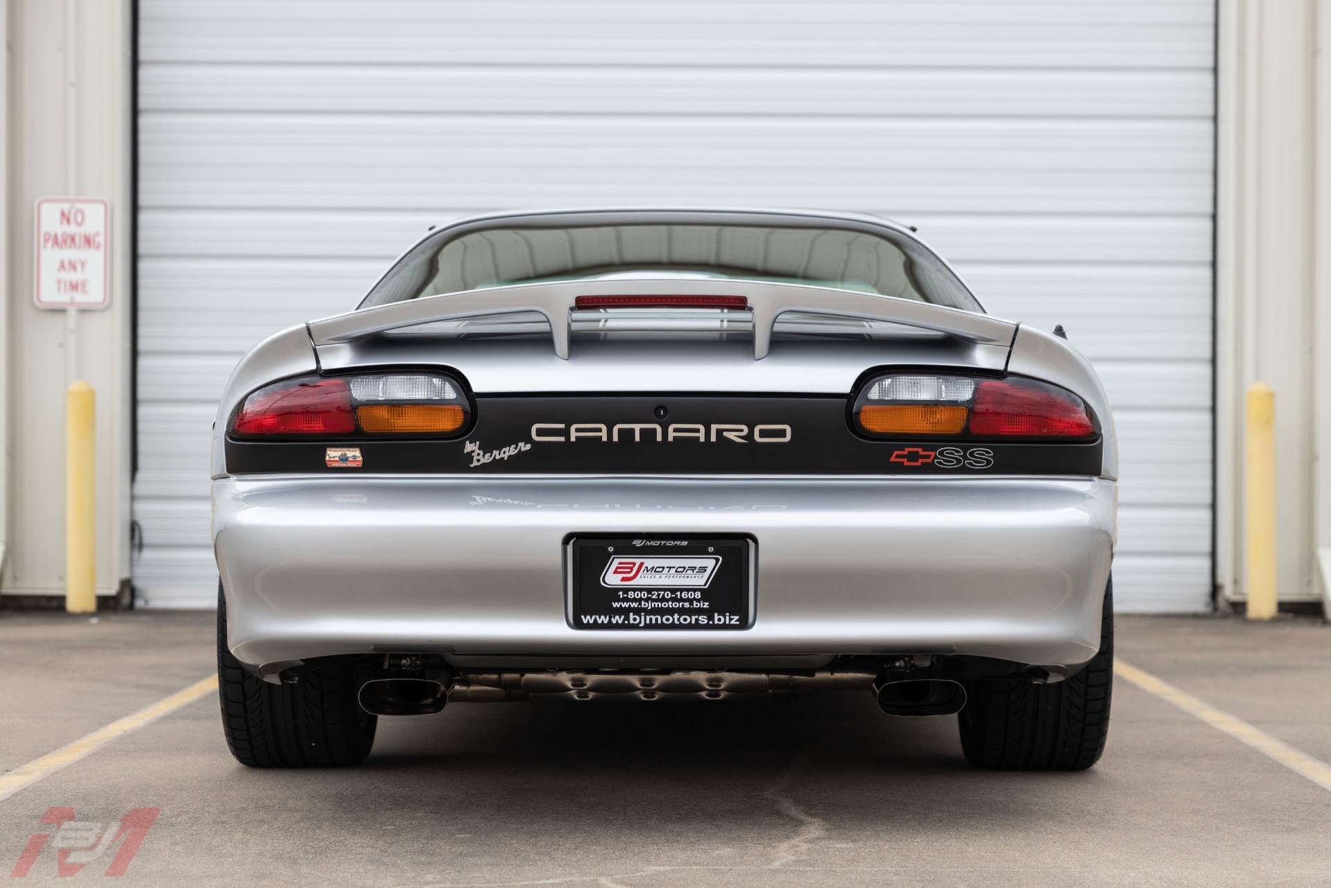 Used-2002-Chevrolet-Camaro-SS-Berger