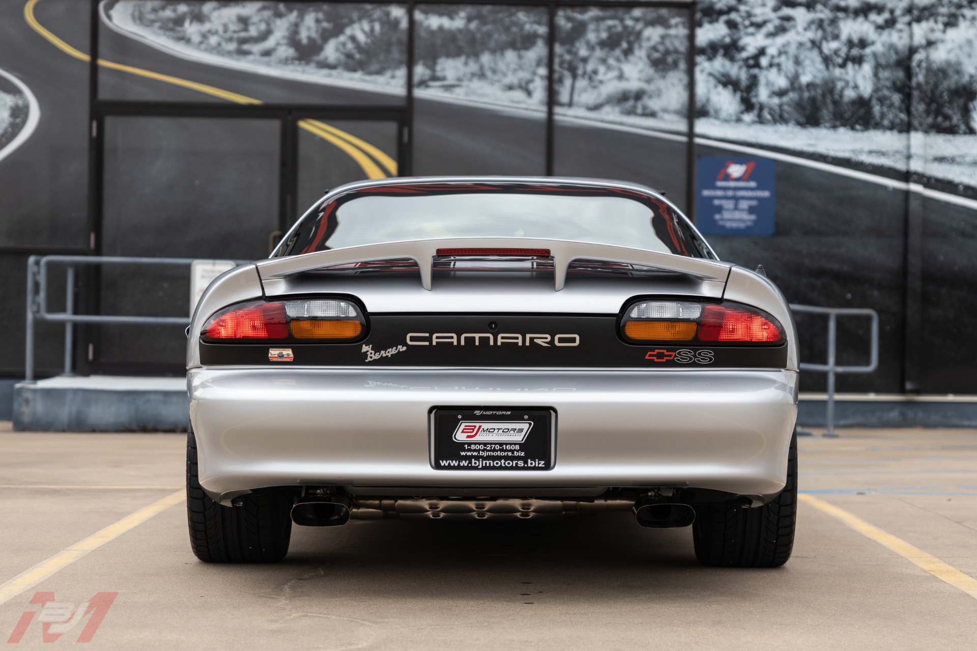 Used-2002-Chevrolet-Camaro-SS-Berger