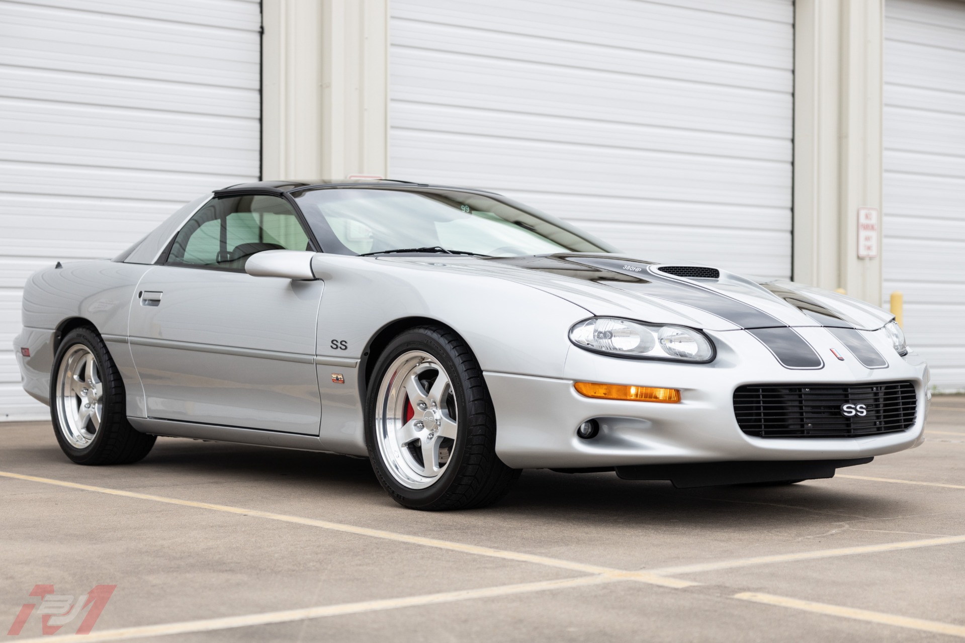 Used-2002-Chevrolet-Camaro-SS-Berger