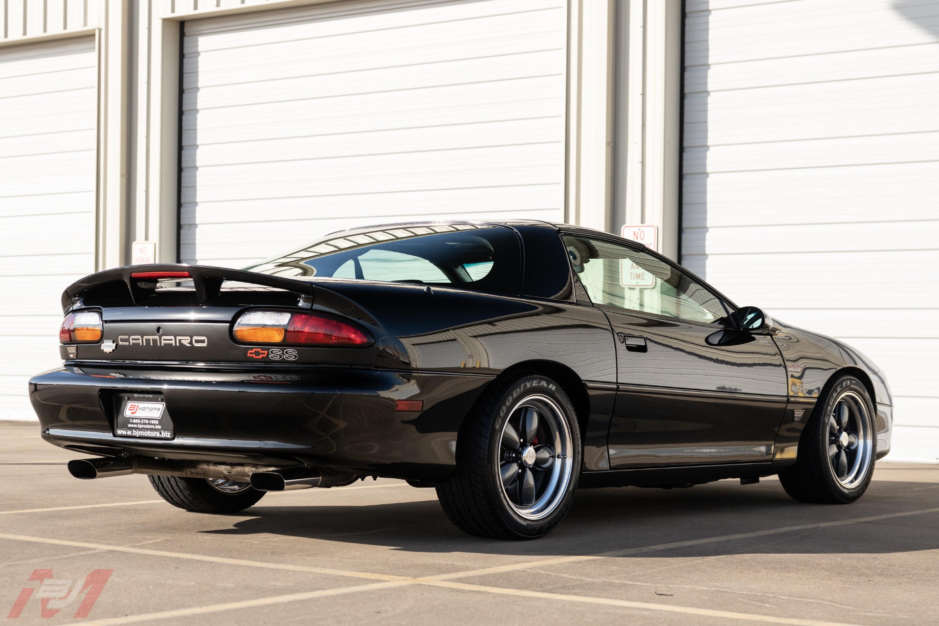 Used-2001-Chevrolet-Camaro-SS-Intimidator