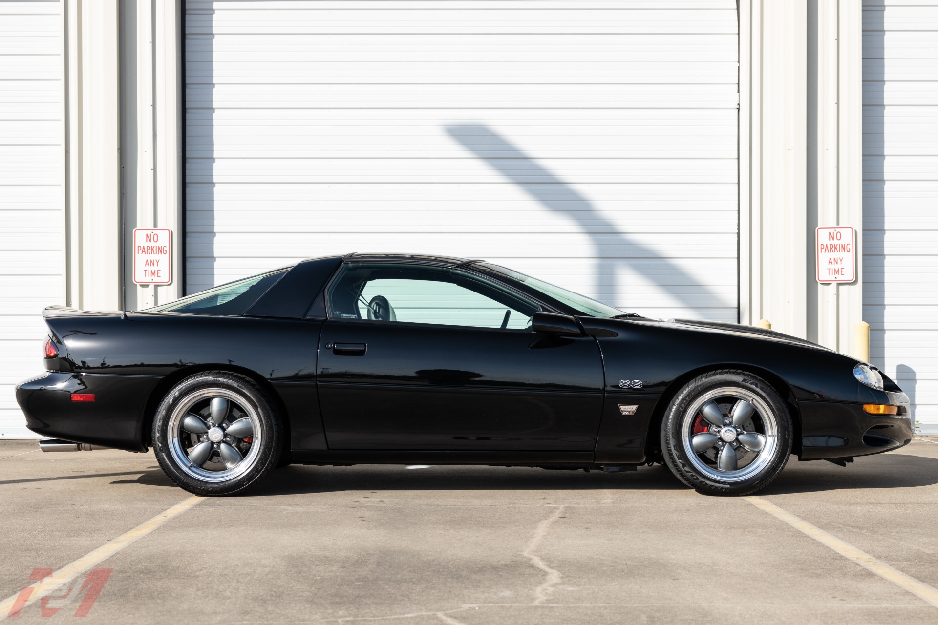 Used-2001-Chevrolet-Camaro-SS-Intimidator