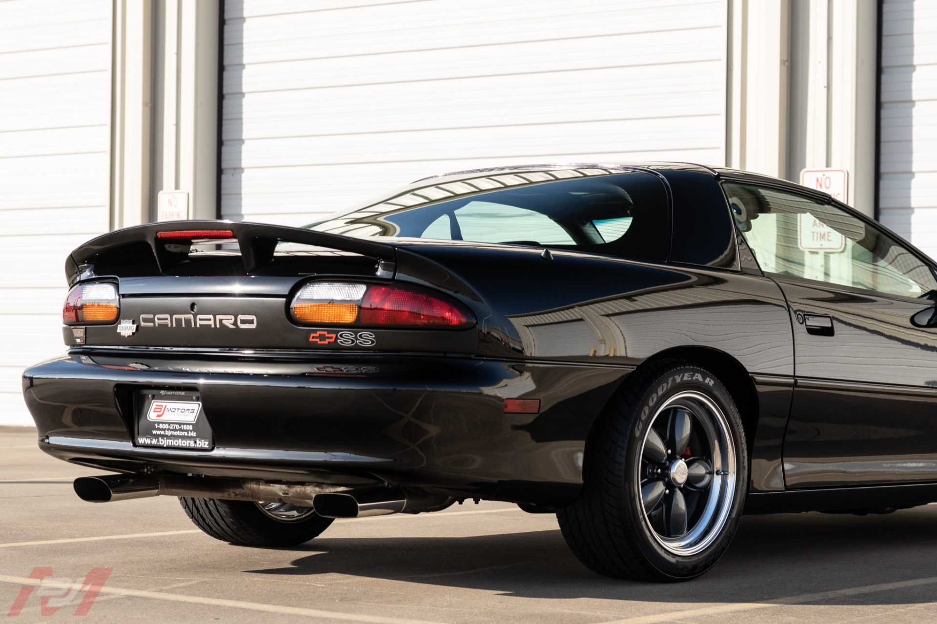 Used-2001-Chevrolet-Camaro-SS-Intimidator