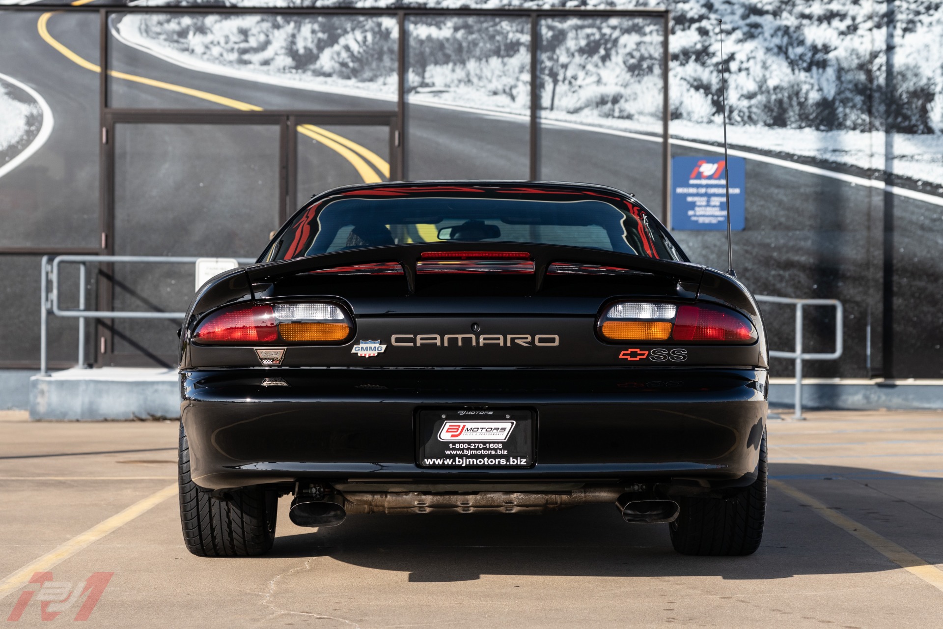 Used-2001-Chevrolet-Camaro-SS-Intimidator