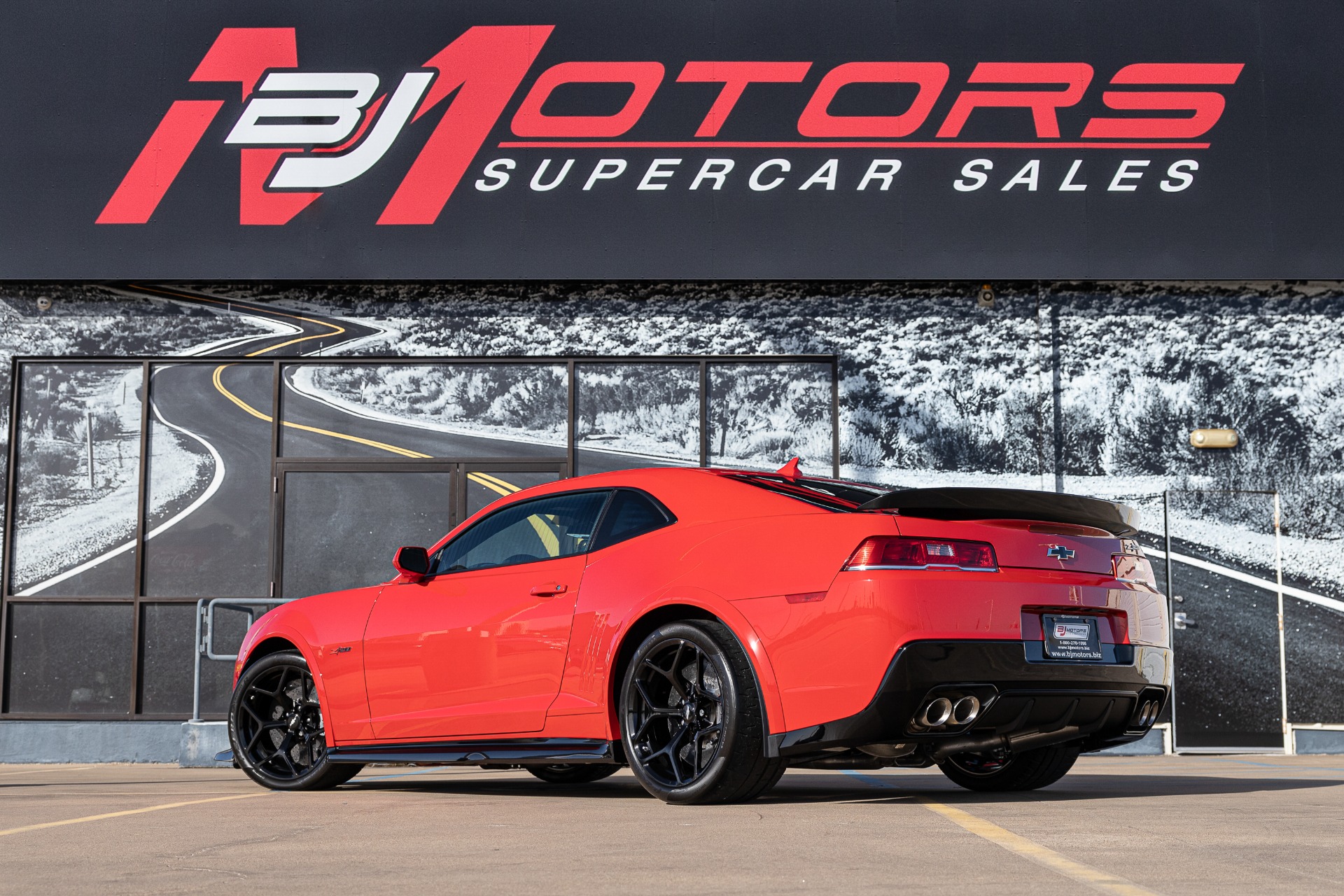 Used-2015-Chevrolet-Camaro-Z28