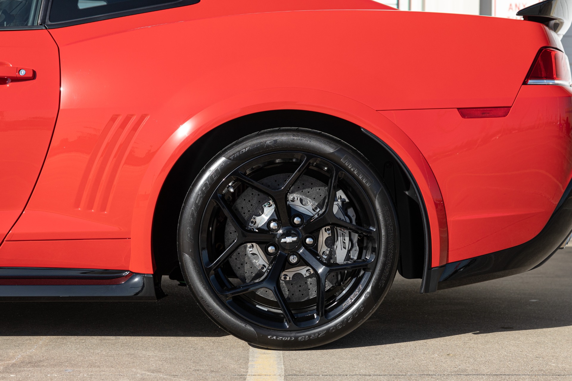 Used-2015-Chevrolet-Camaro-Z28