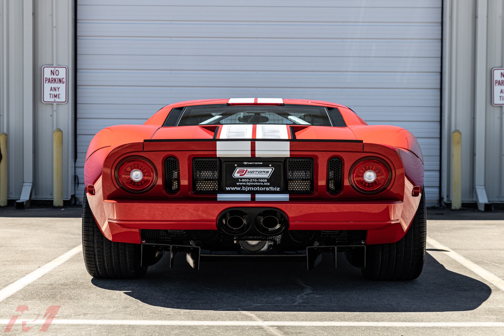 Used-2005-Ford-GT-4-Option-Car-with-178-Miles