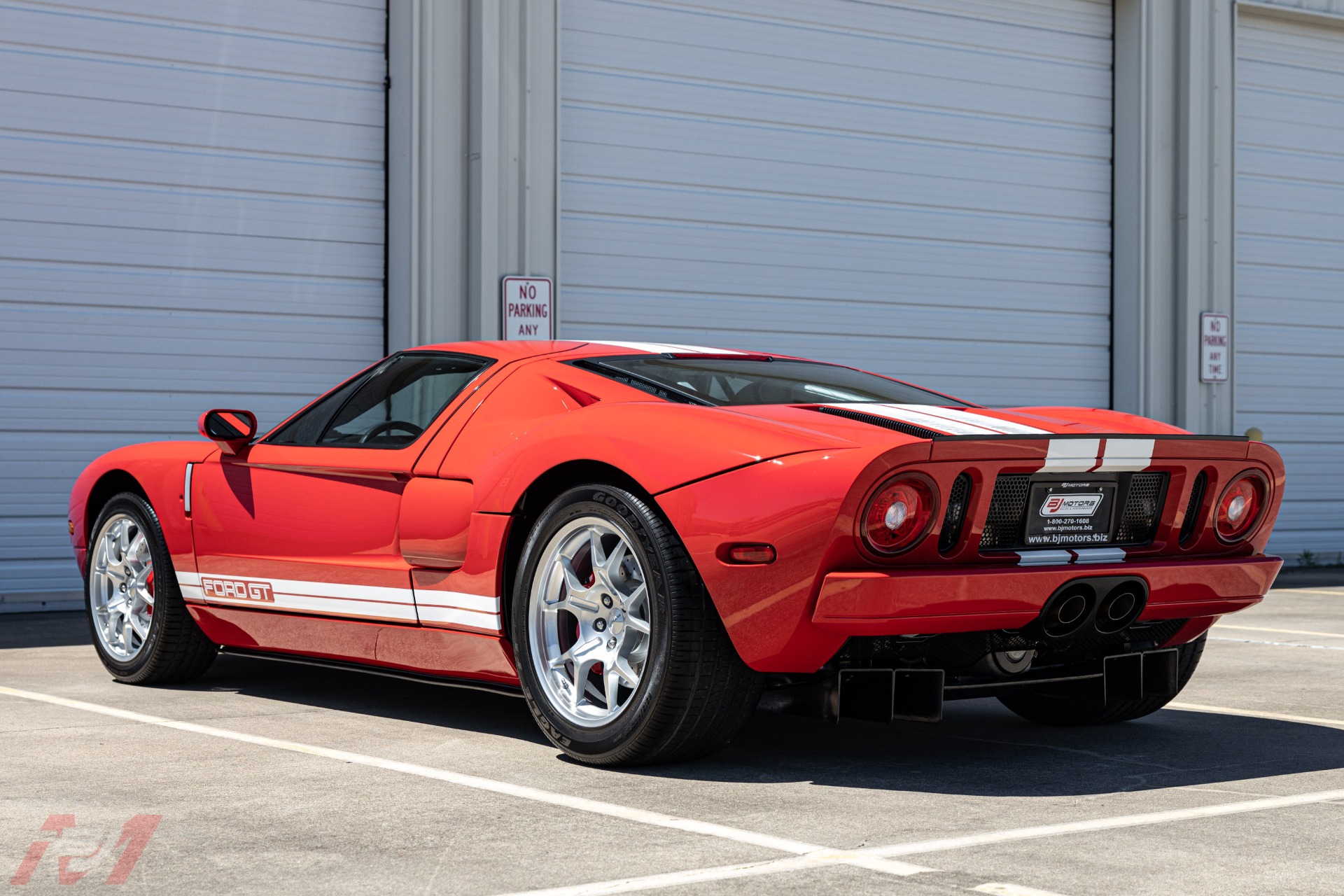 Used-2005-Ford-GT-4-Option-Car-with-178-Miles