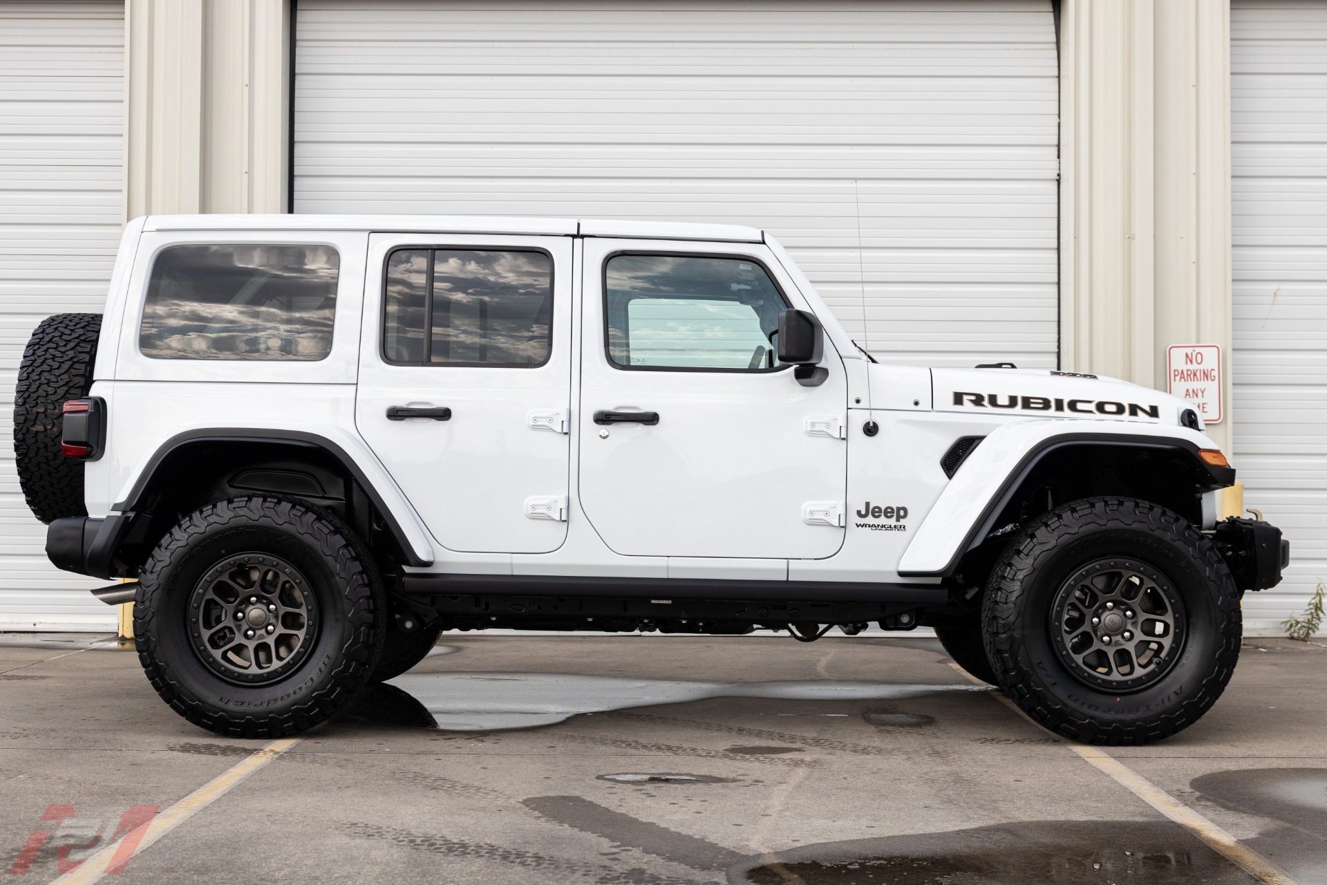 Used-2022-Jeep-Wrangler-Unlimited-Rubicon-392-Xtreme-Recon-Package