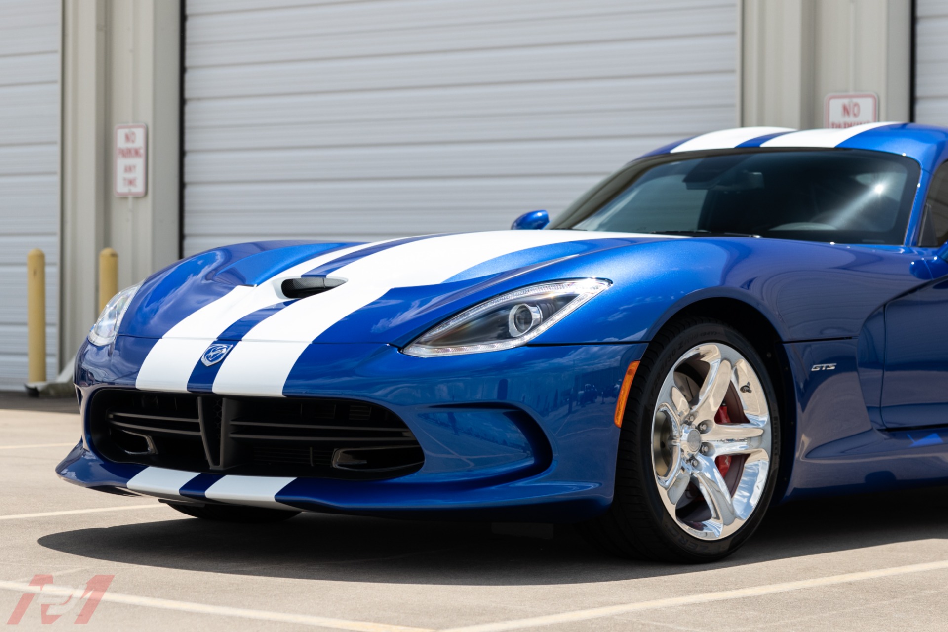 Used-2013-Dodge-Viper-GTS-Launch-Edition--002