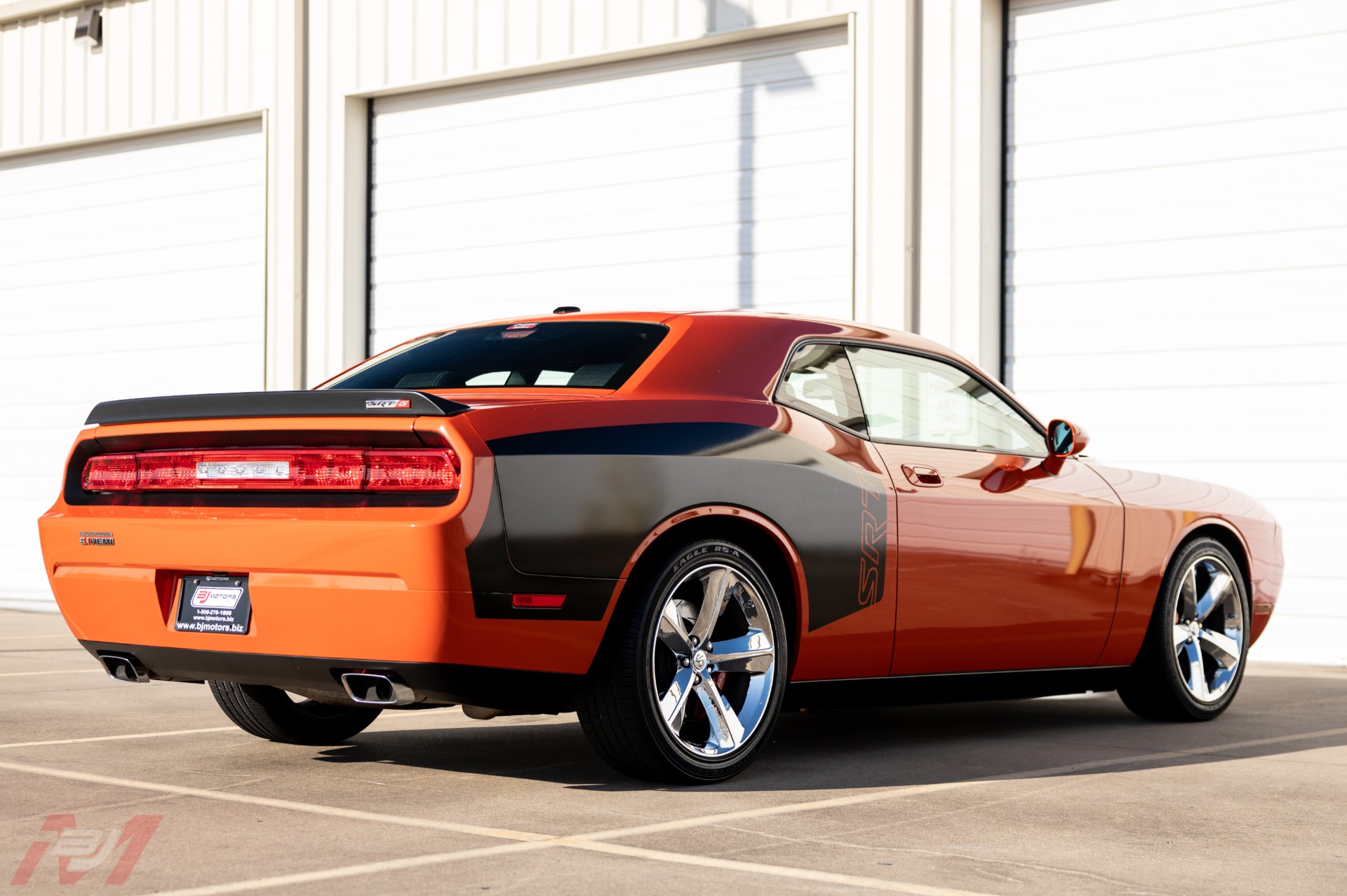 Used-2009-Dodge-Challenger-SRT8-6-Speed-Supercharged