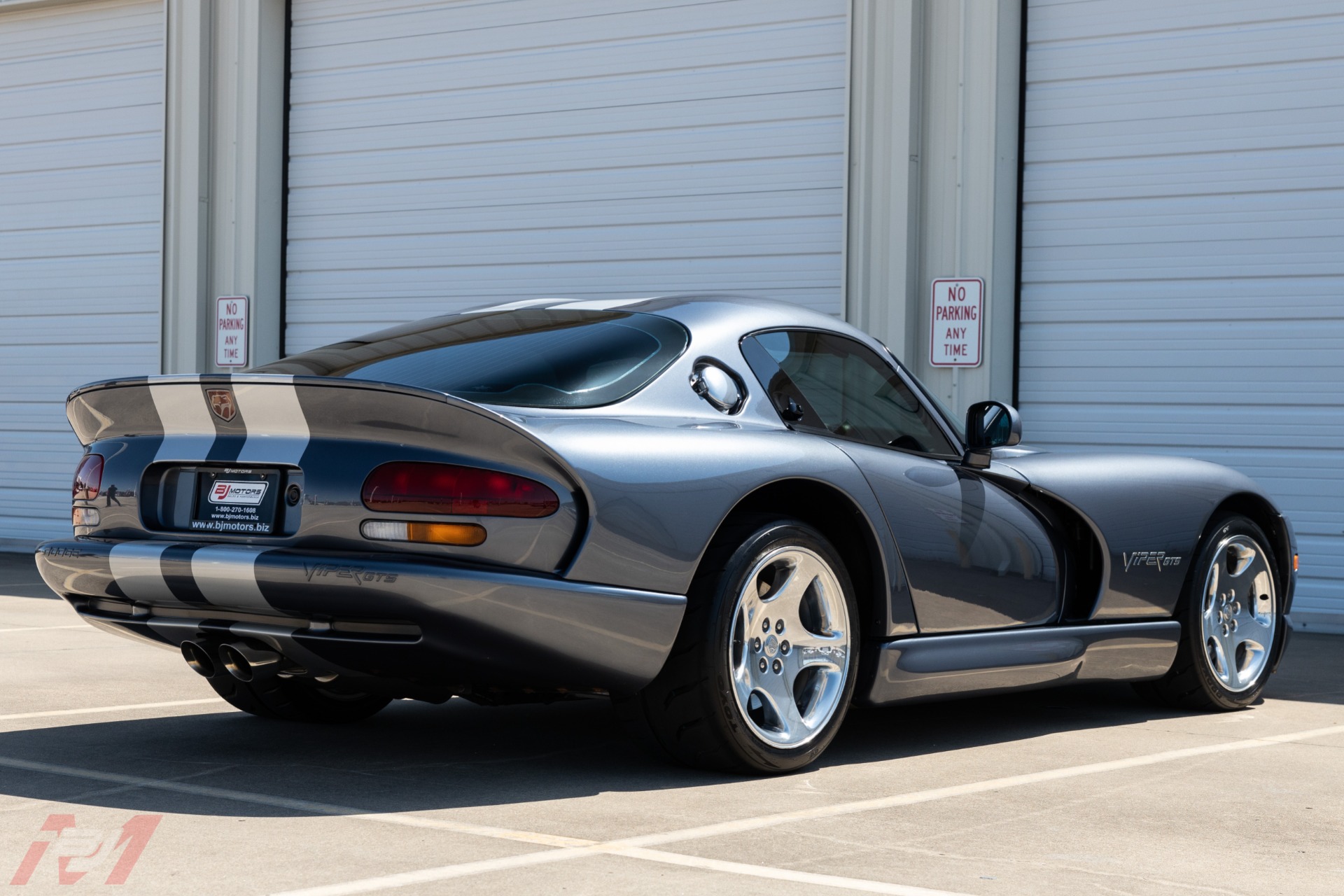 Used-2000-Dodge-Viper-GTS