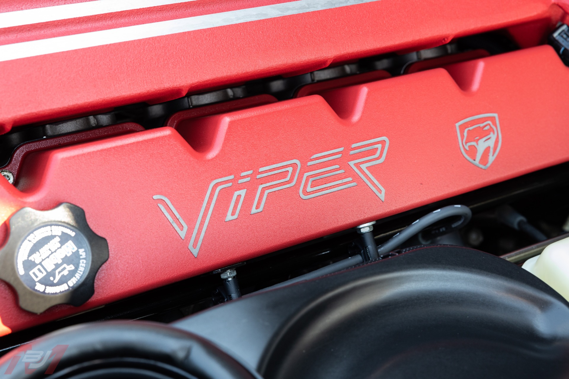 Used-2000-Dodge-Viper-GTS