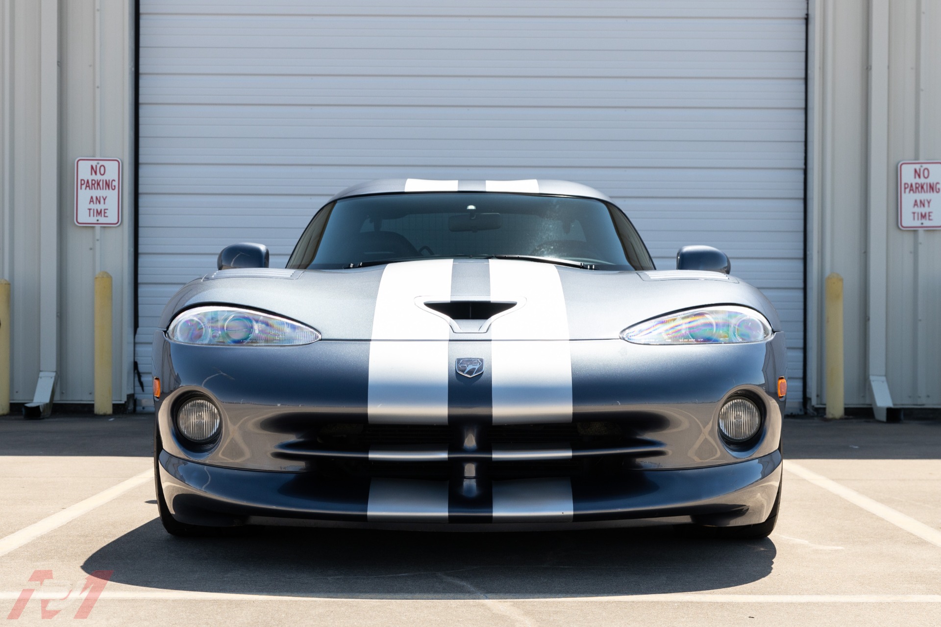 Used-2000-Dodge-Viper-GTS