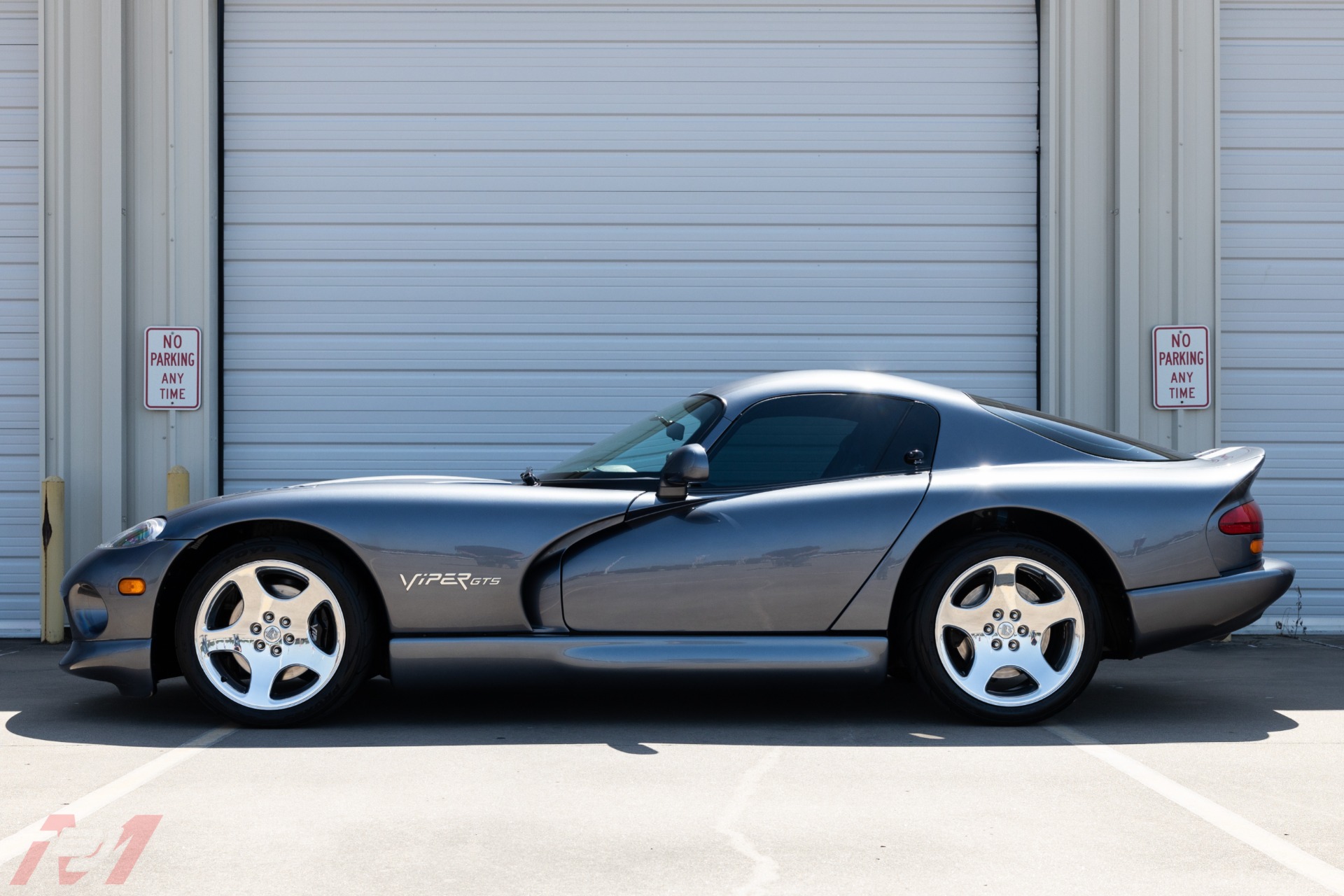 Used-2000-Dodge-Viper-GTS