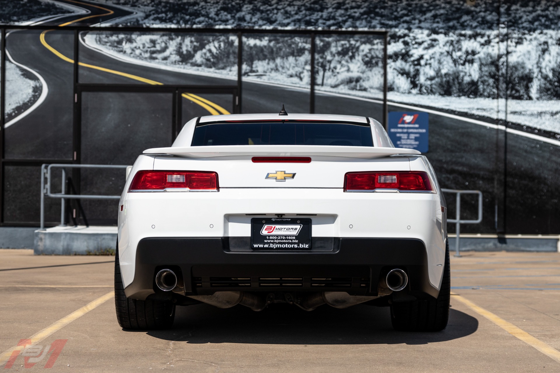 Used-2015-Chevrolet-Camaro-SS