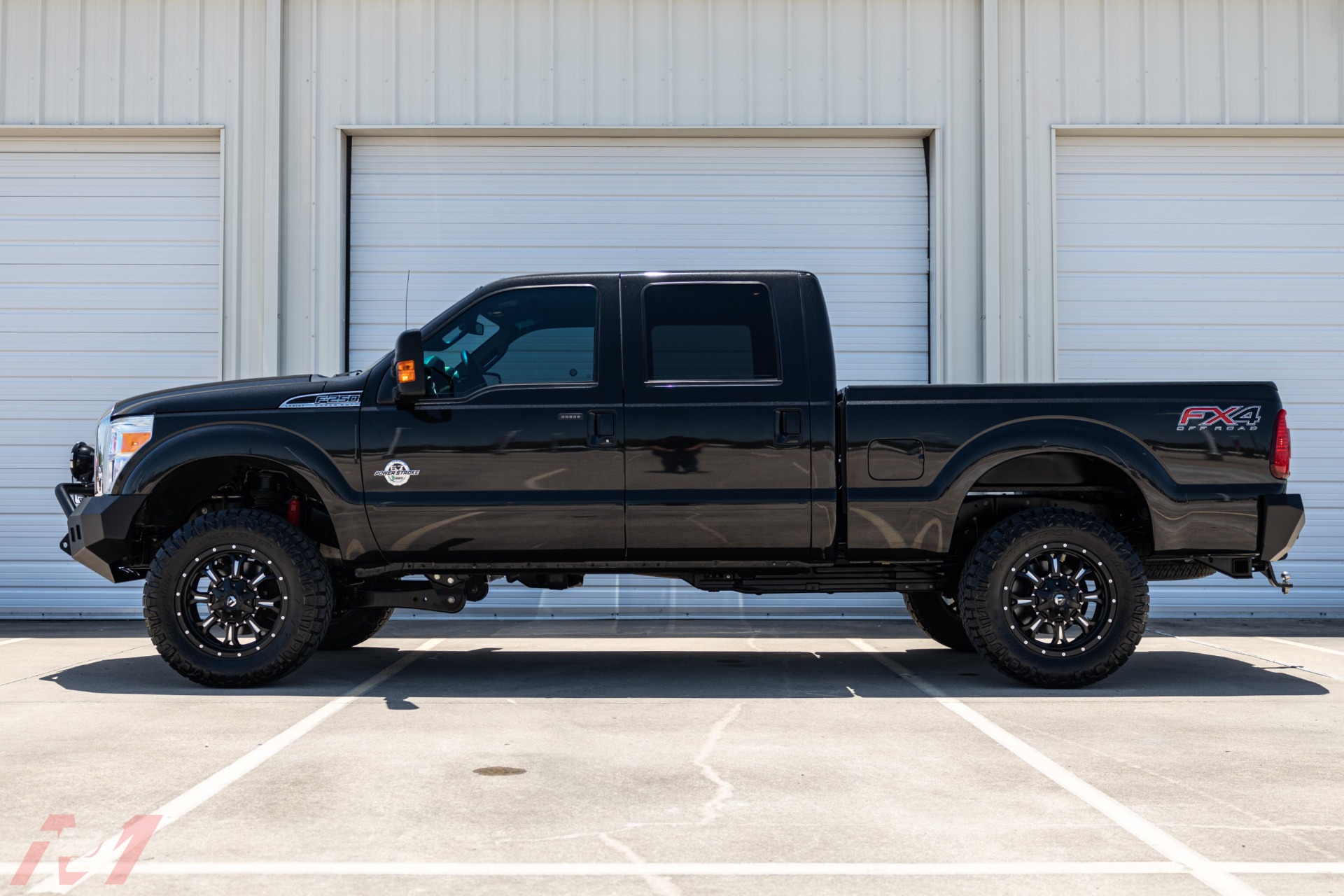 Used-2015-Ford-F-250-Super-Duty-Lariat-FX4