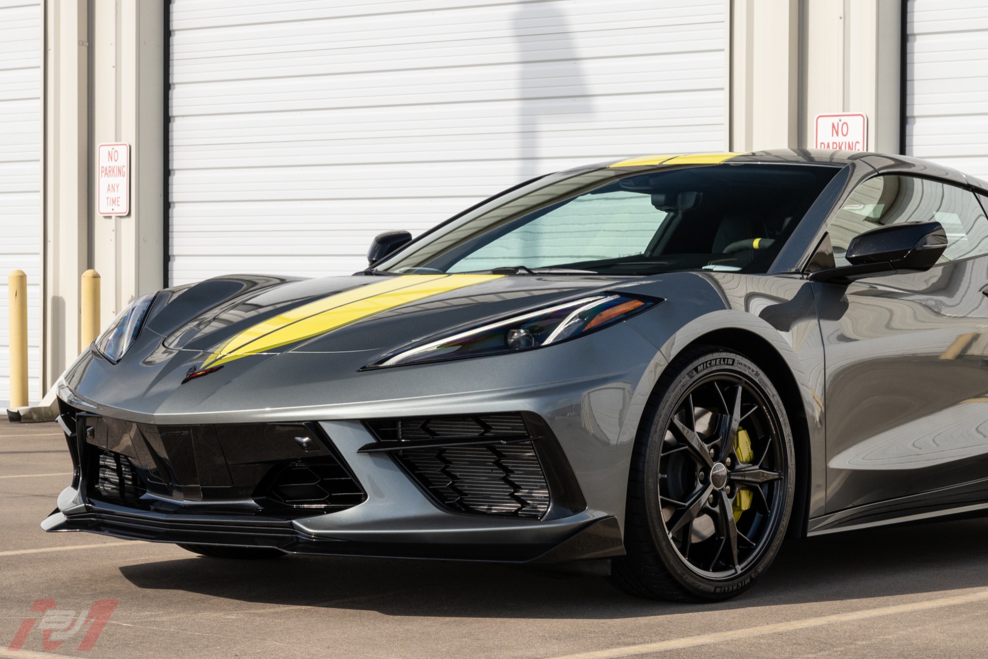 Used-2022-Chevrolet-Corvette-Stingray-3LT-C8R-Edition