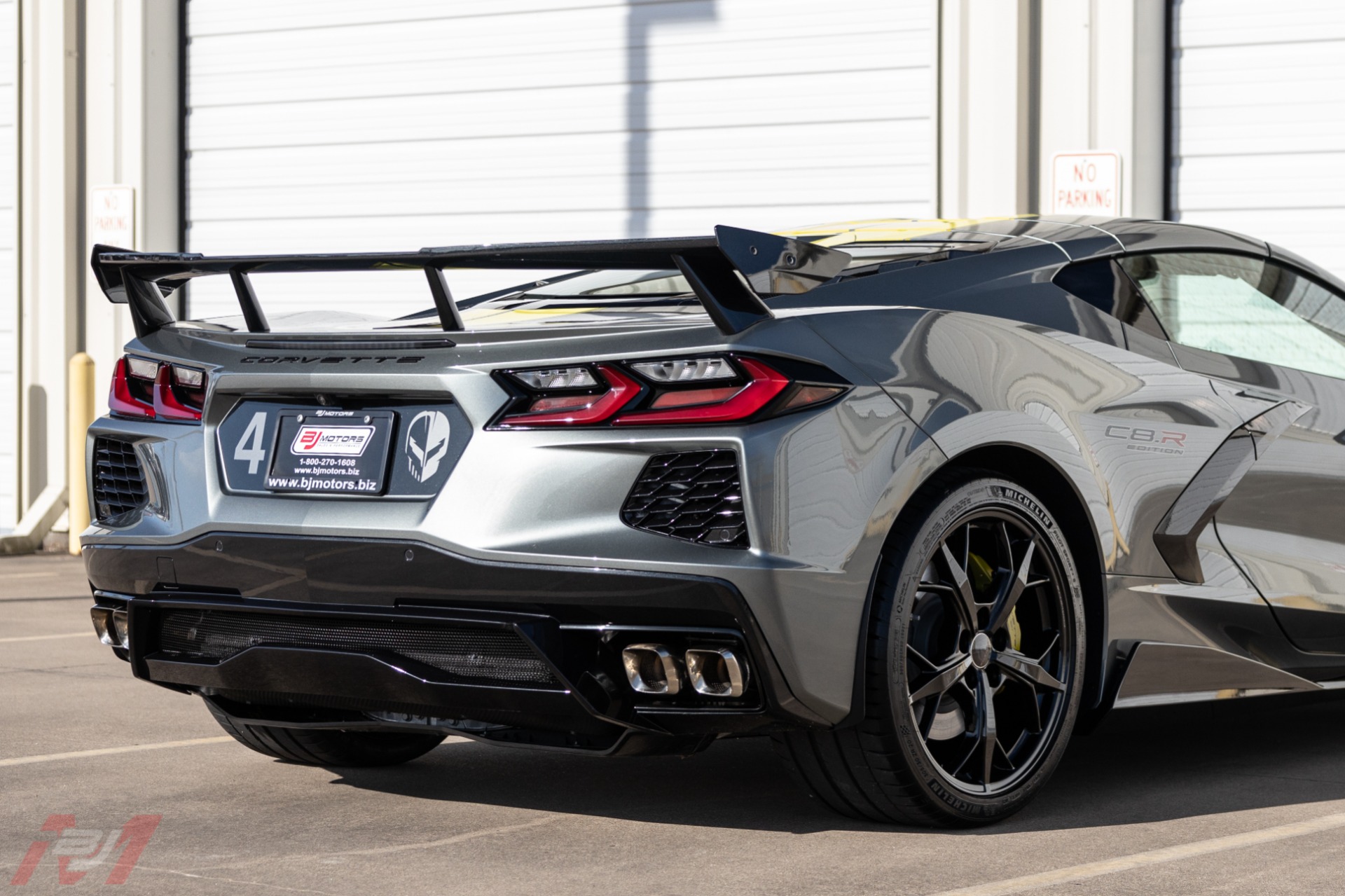 Used-2022-Chevrolet-Corvette-Stingray-3LT-C8R-Edition