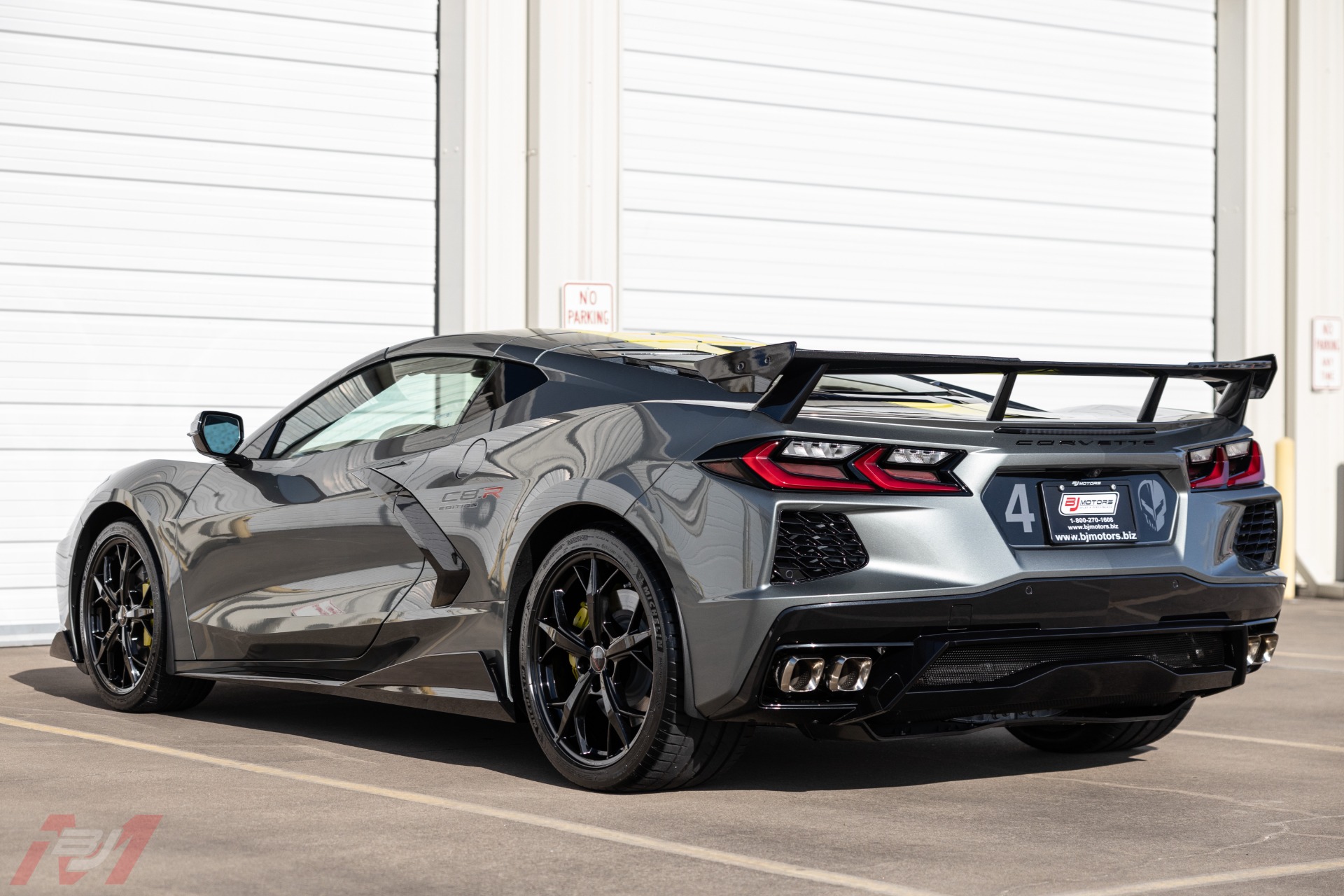 Used-2022-Chevrolet-Corvette-Stingray-3LT-C8R-Edition