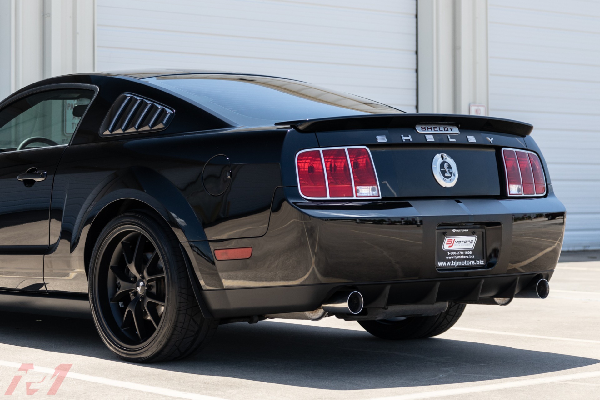 Used-2009-Ford-Mustang-Shelby-GT500KR