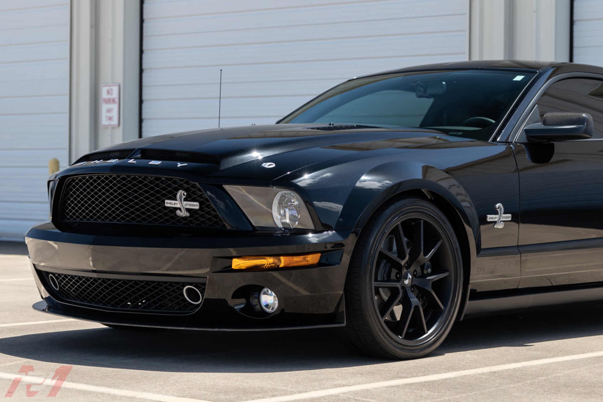 Used-2009-Ford-Mustang-Shelby-GT500KR