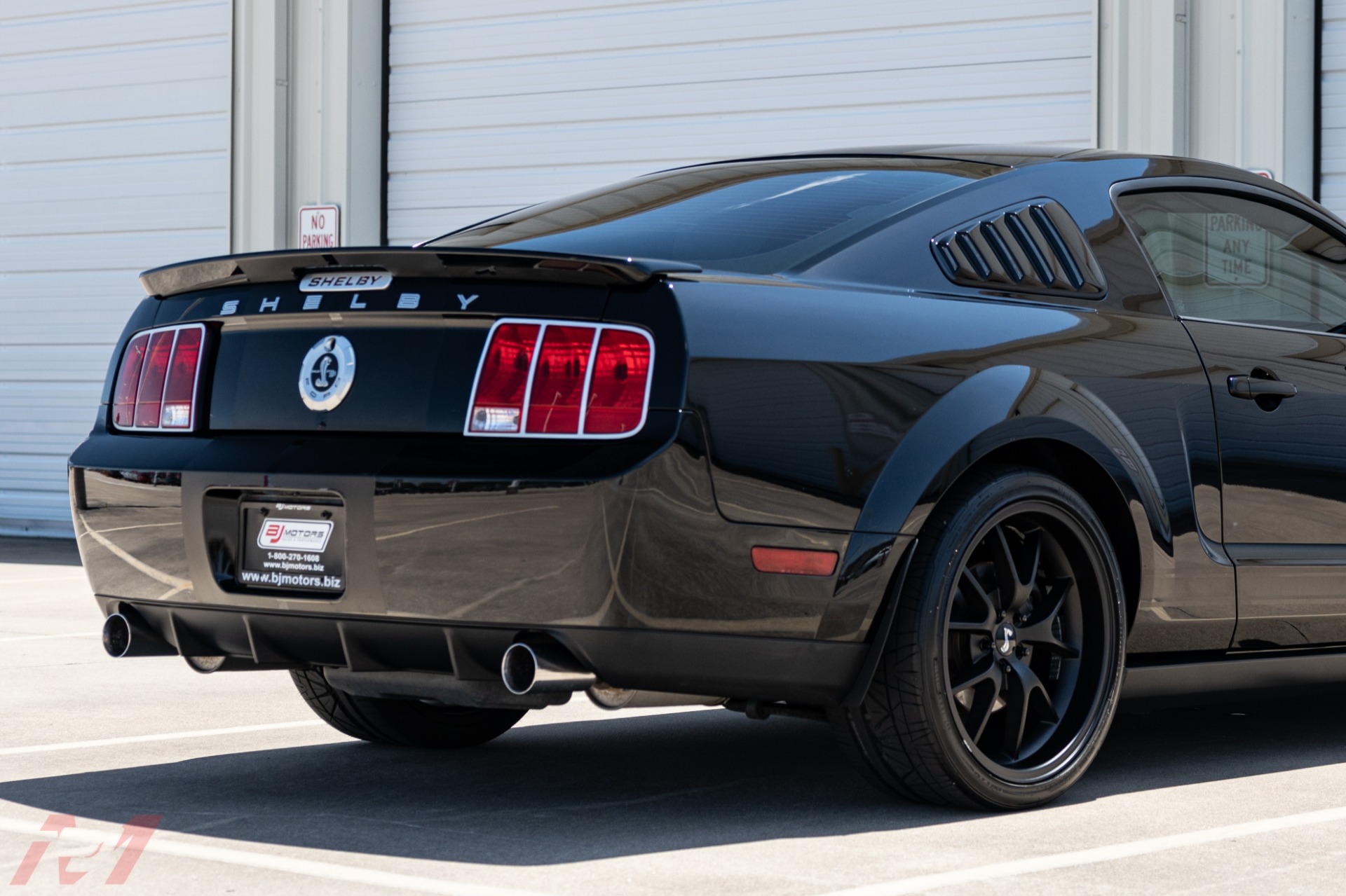 Used-2009-Ford-Mustang-Shelby-GT500KR