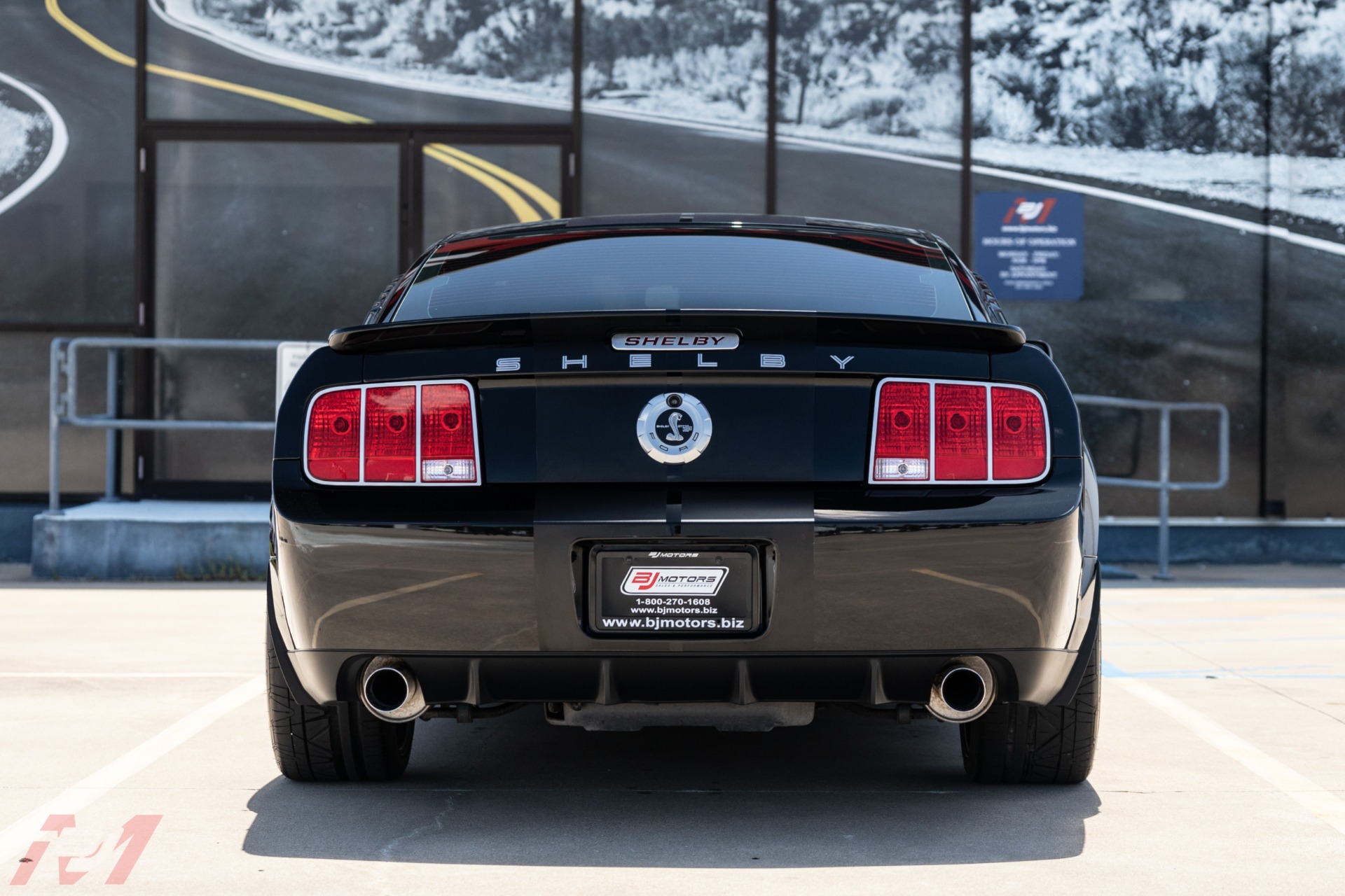 Used-2009-Ford-Mustang-Shelby-GT500KR