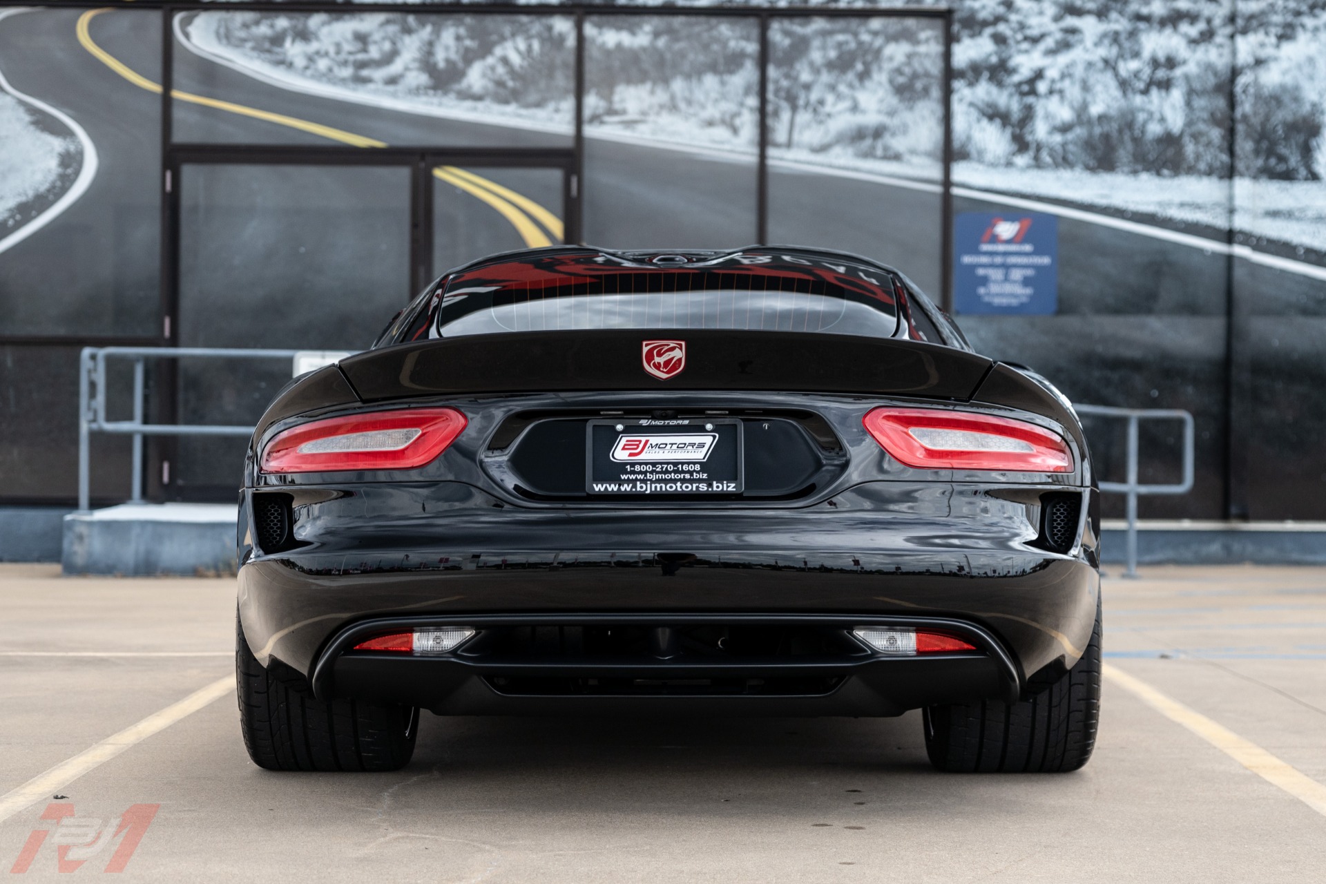 Used-2013-Dodge-Viper-GTS