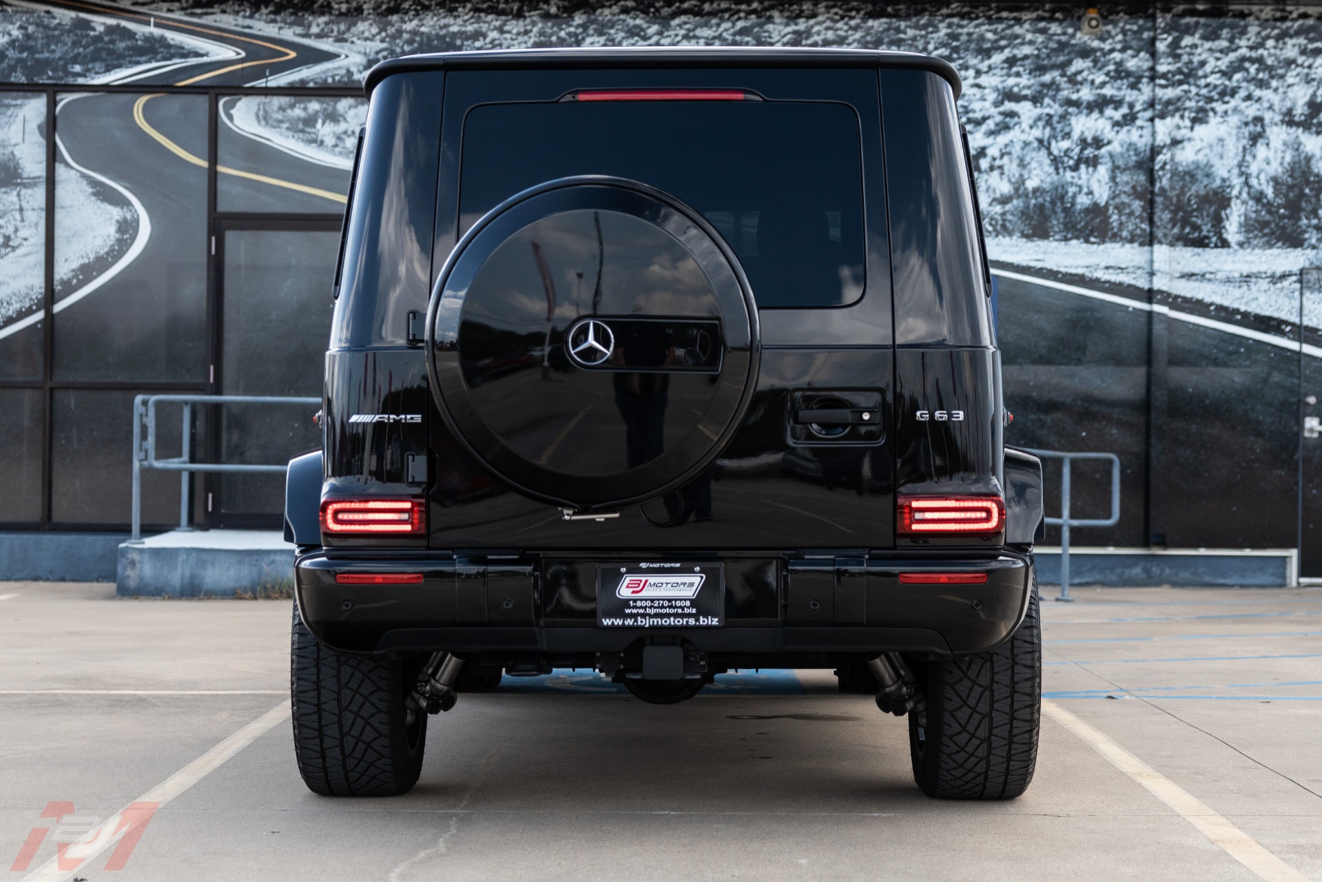 Used-2021-Mercedes-Benz-G-63-AMG