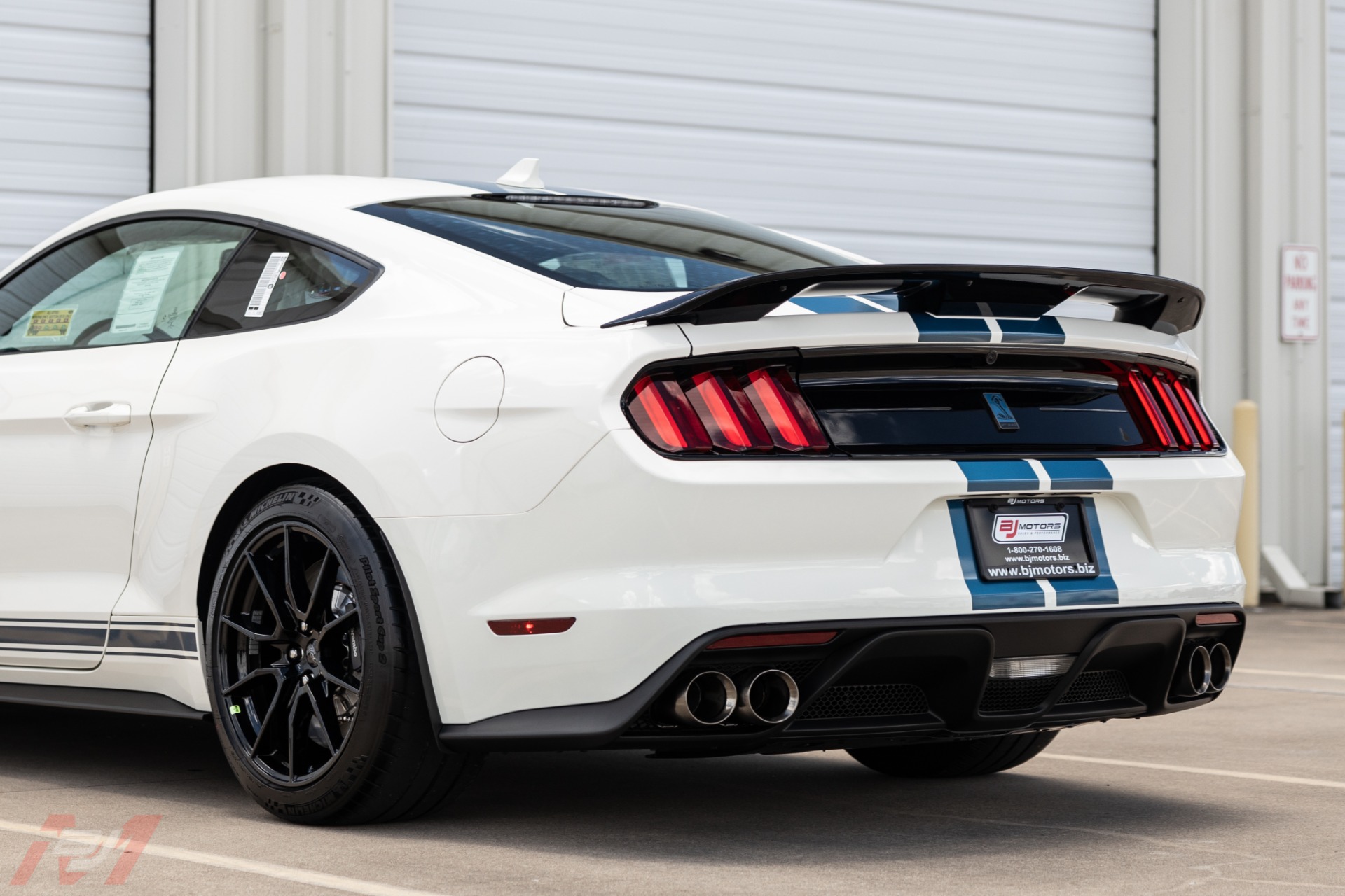 Used-2020-Ford-Mustang-Shelby-GT350-Heritage-Edition