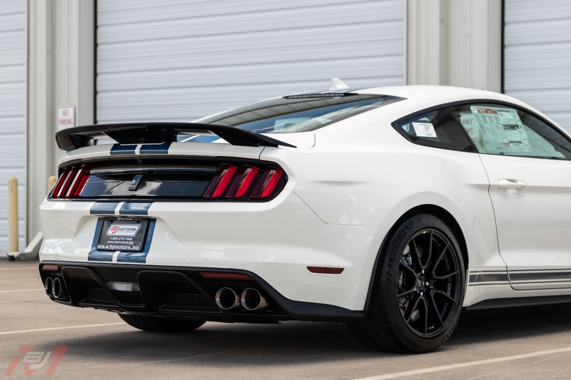 Used-2020-Ford-Mustang-Shelby-GT350-Heritage-Edition