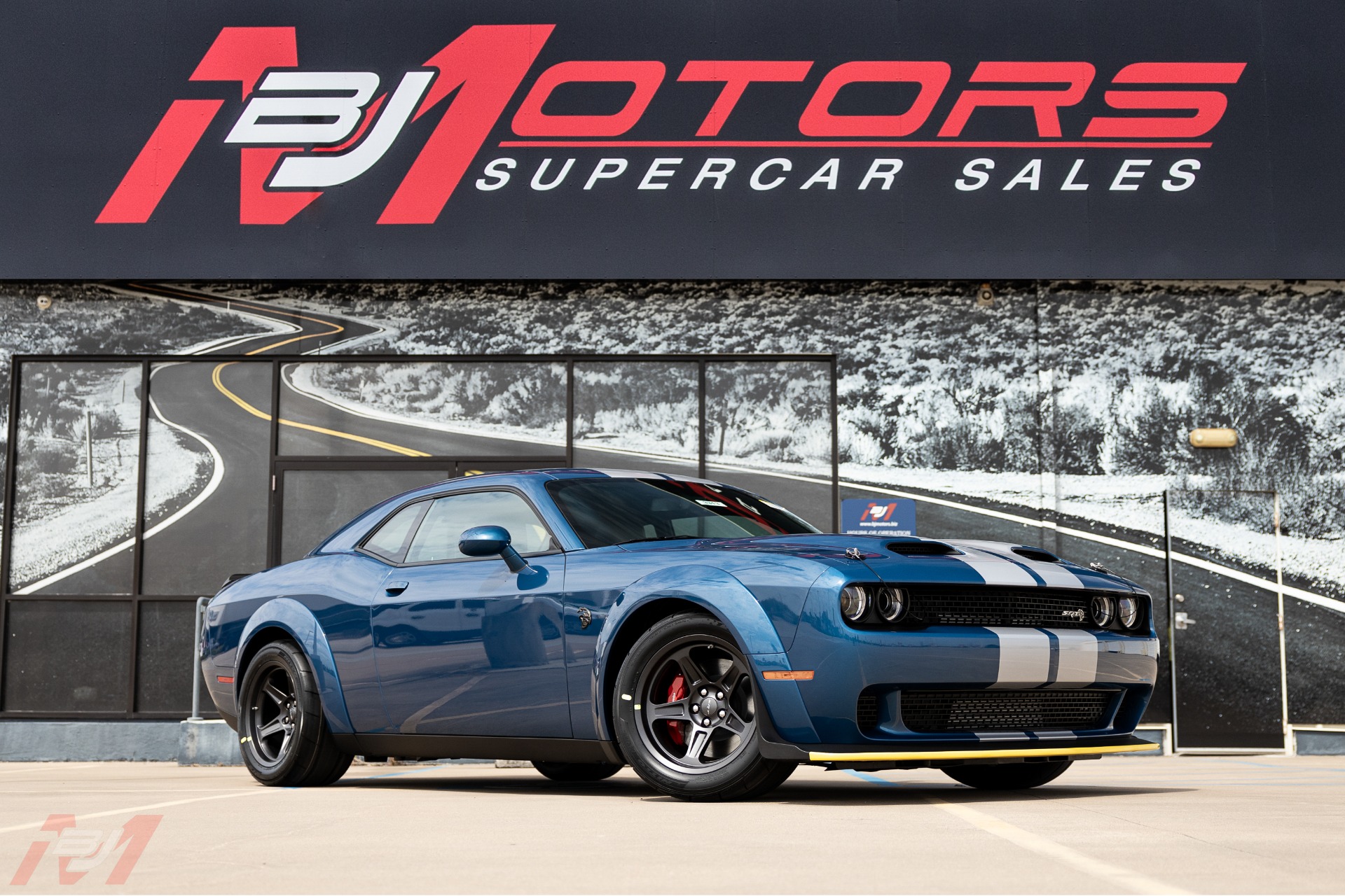 Used-2021-Dodge-Challenger-SRT-Super-Stock