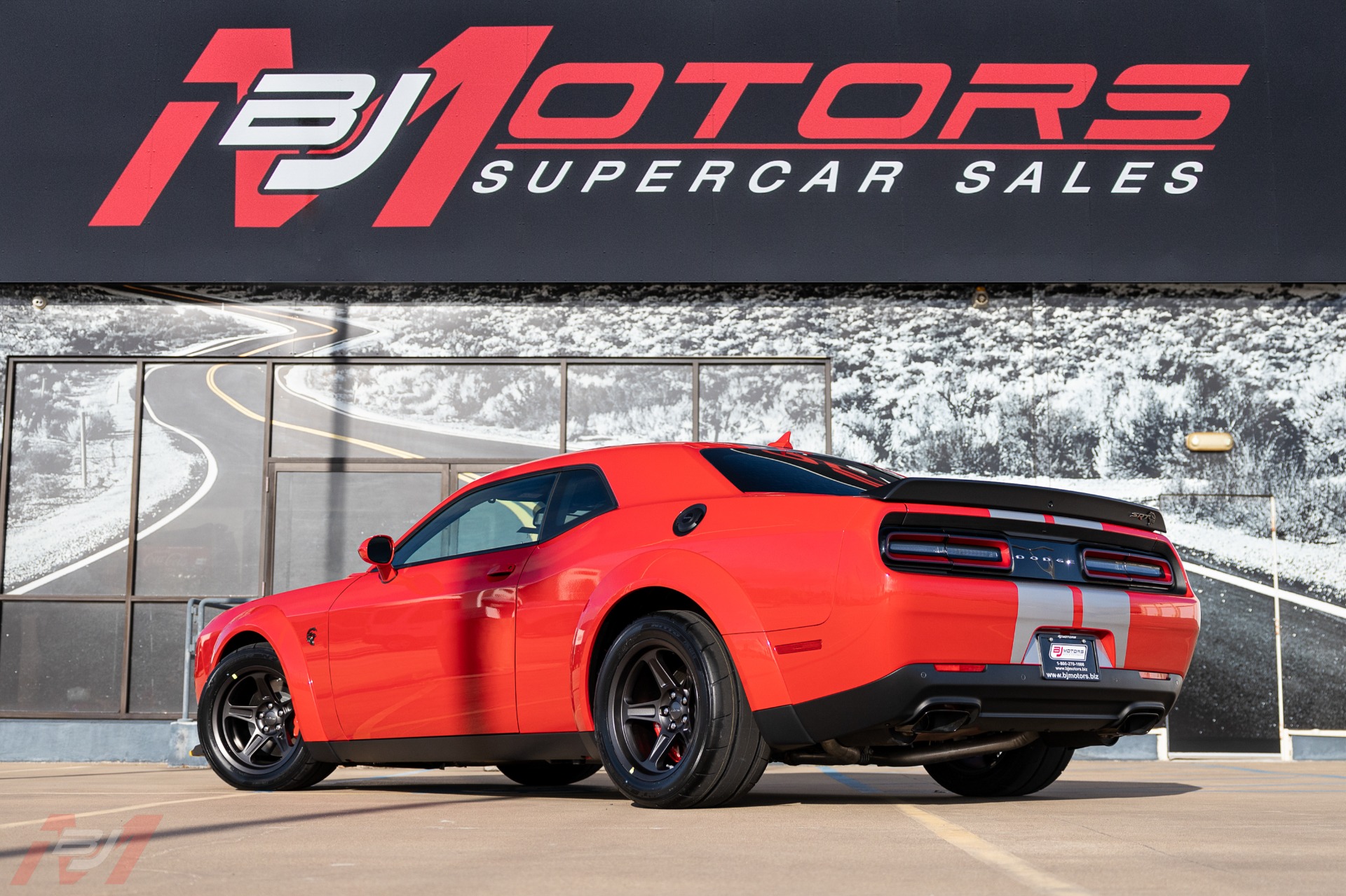 Used-2021-Dodge-Challenger-SRT-Super-Stock