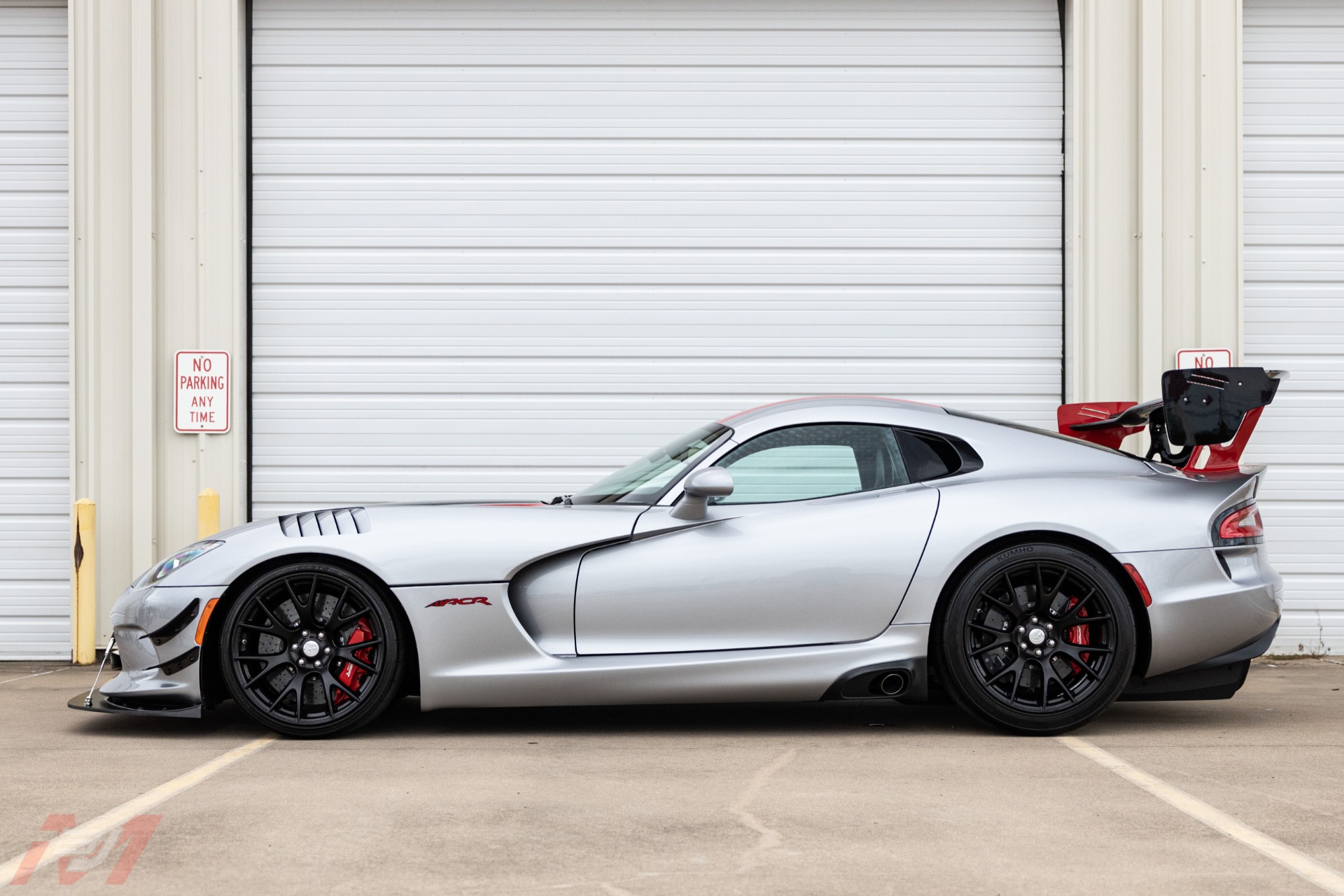 Used-2016-Dodge-Viper-ACR-Extreme