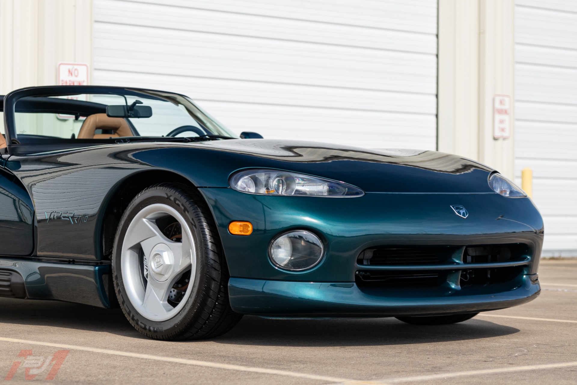 Used-1995-Dodge-Viper-RT/10