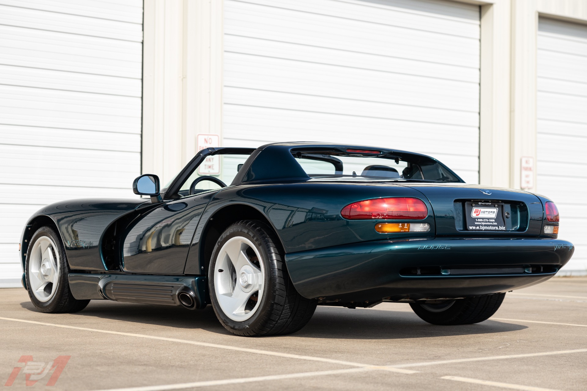 Used-1995-Dodge-Viper-RT/10