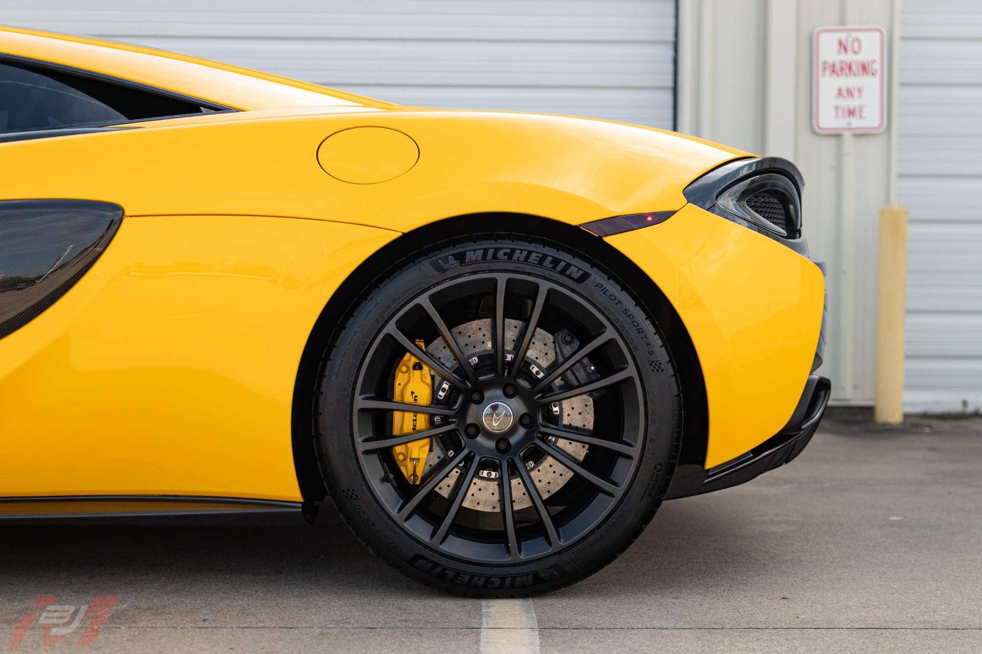 Used-2016-McLaren-570S-Coupe