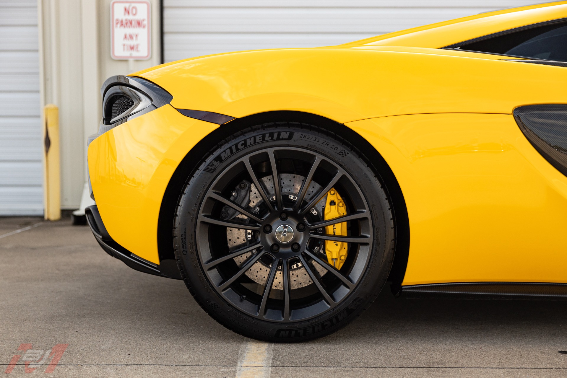 Used-2016-McLaren-570S-Coupe