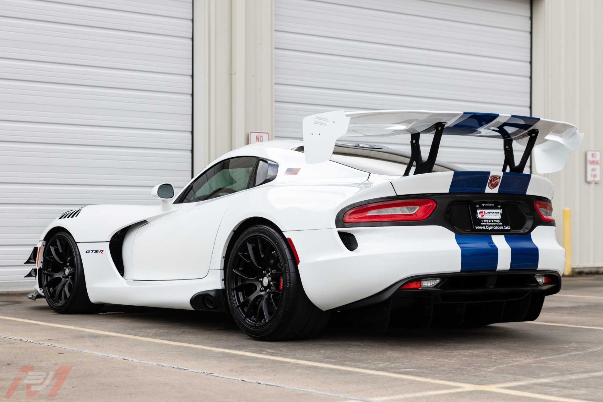 Used-2017-Dodge-Viper-GTS-R-Final-Edition