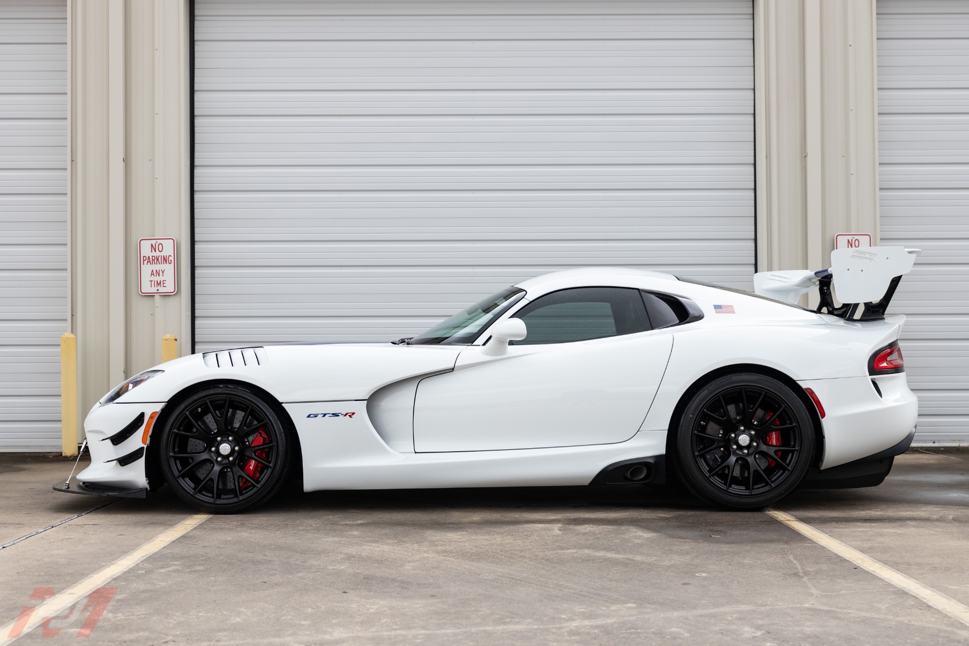 Used-2017-Dodge-Viper-GTS-R-Final-Edition