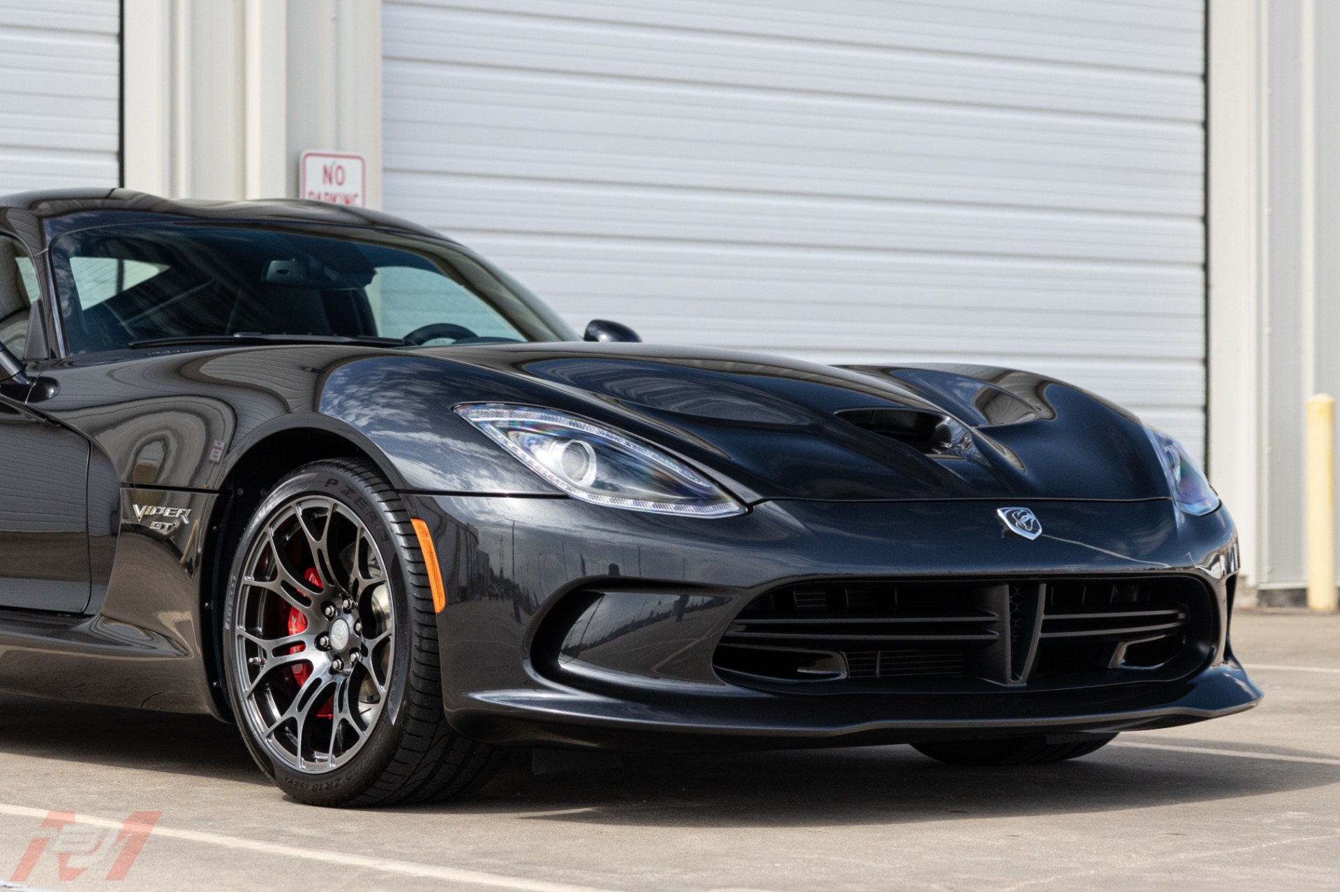 Used-2015-Dodge-Viper-GT