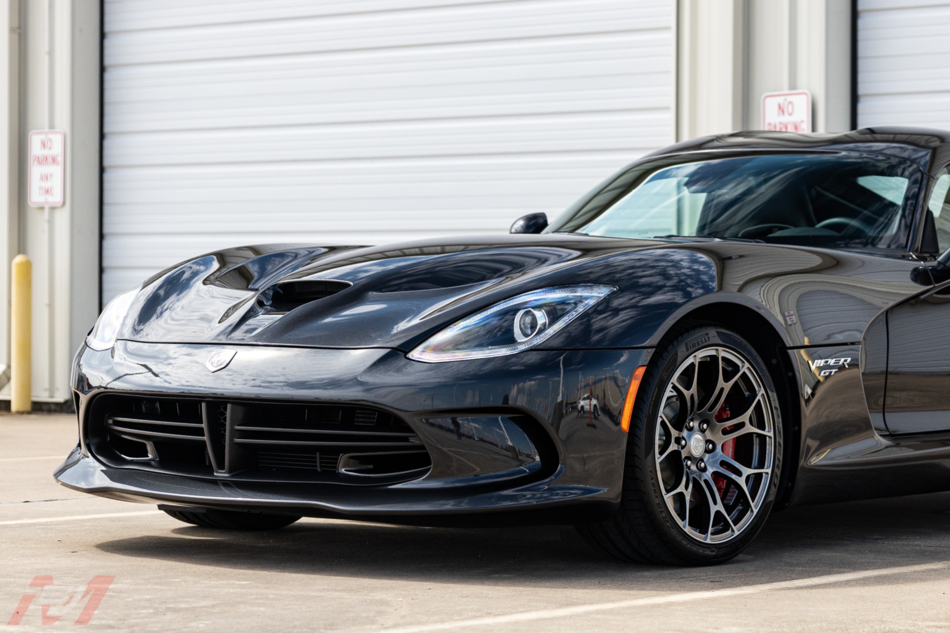 Used-2015-Dodge-Viper-GT