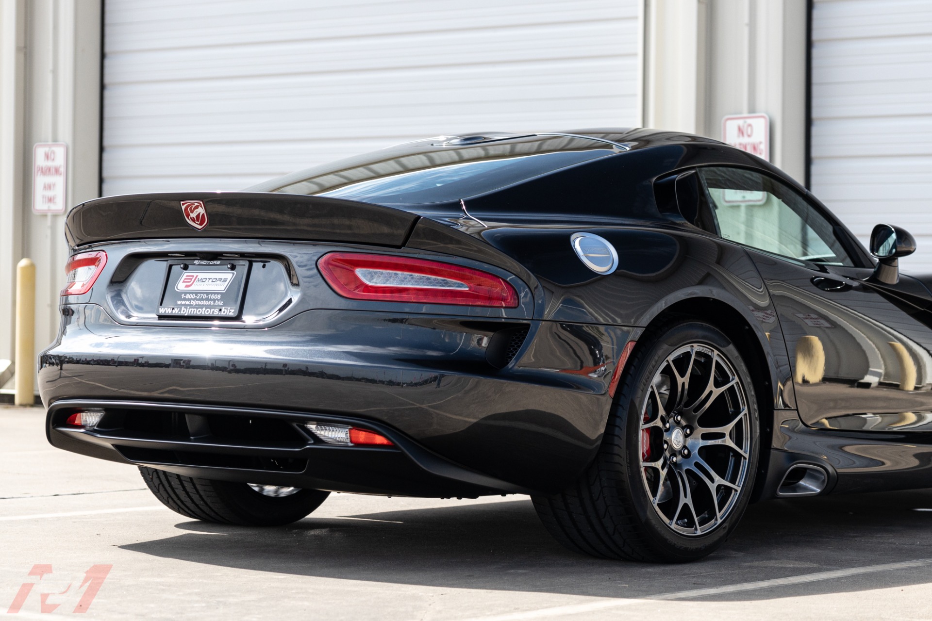 Used-2015-Dodge-Viper-GT