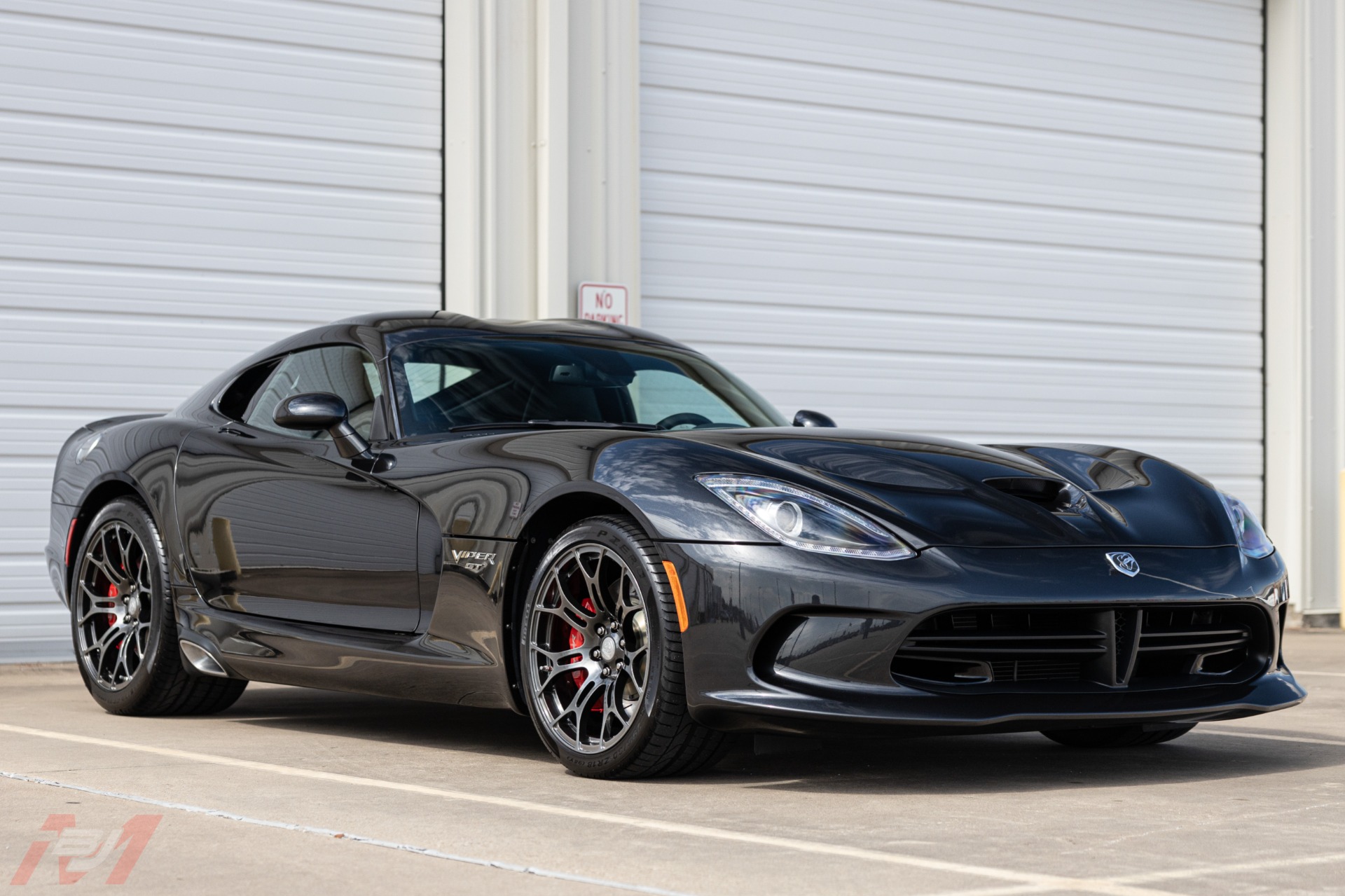 Used-2015-Dodge-Viper-GT