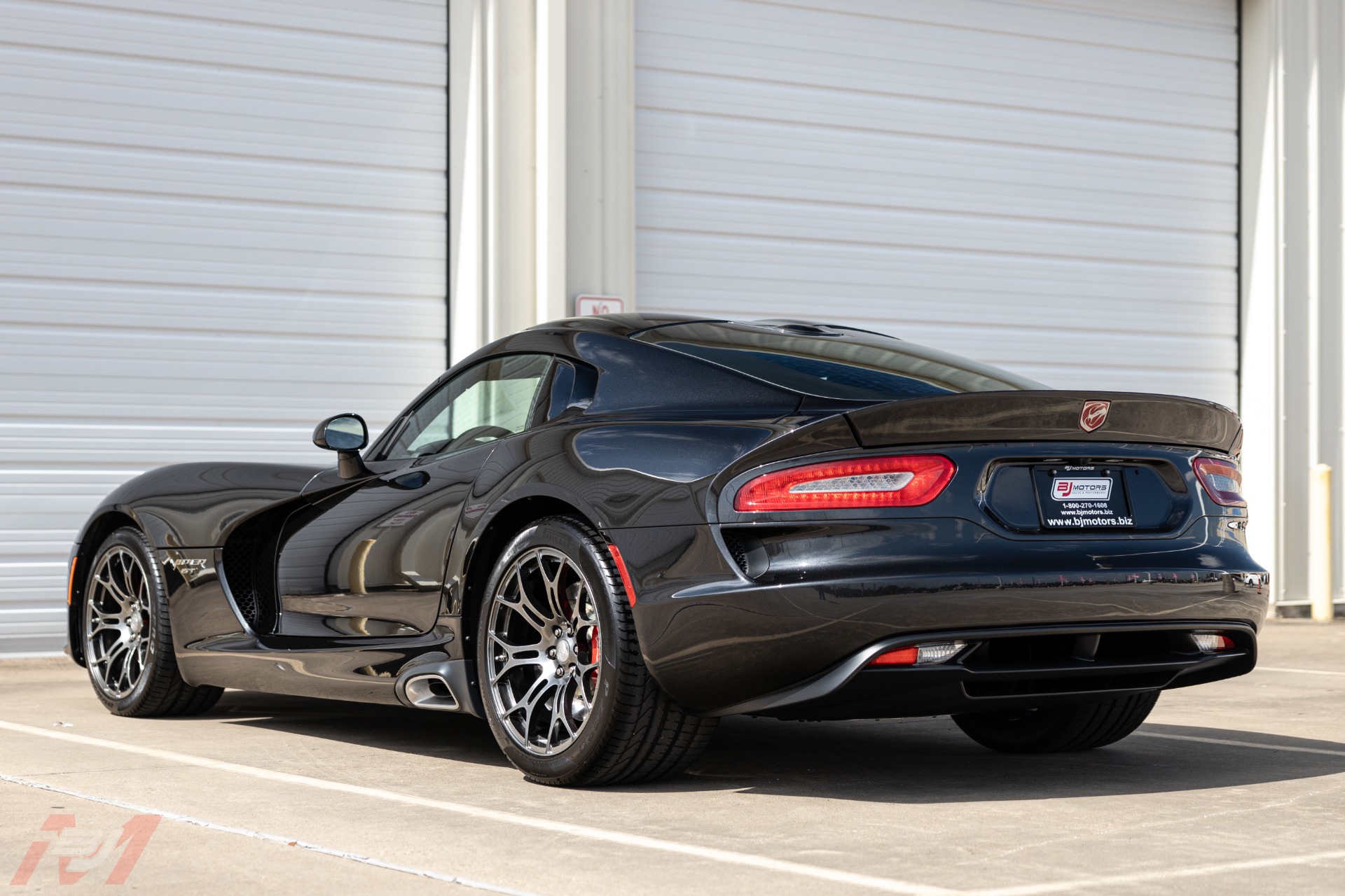 Used-2015-Dodge-Viper-GT