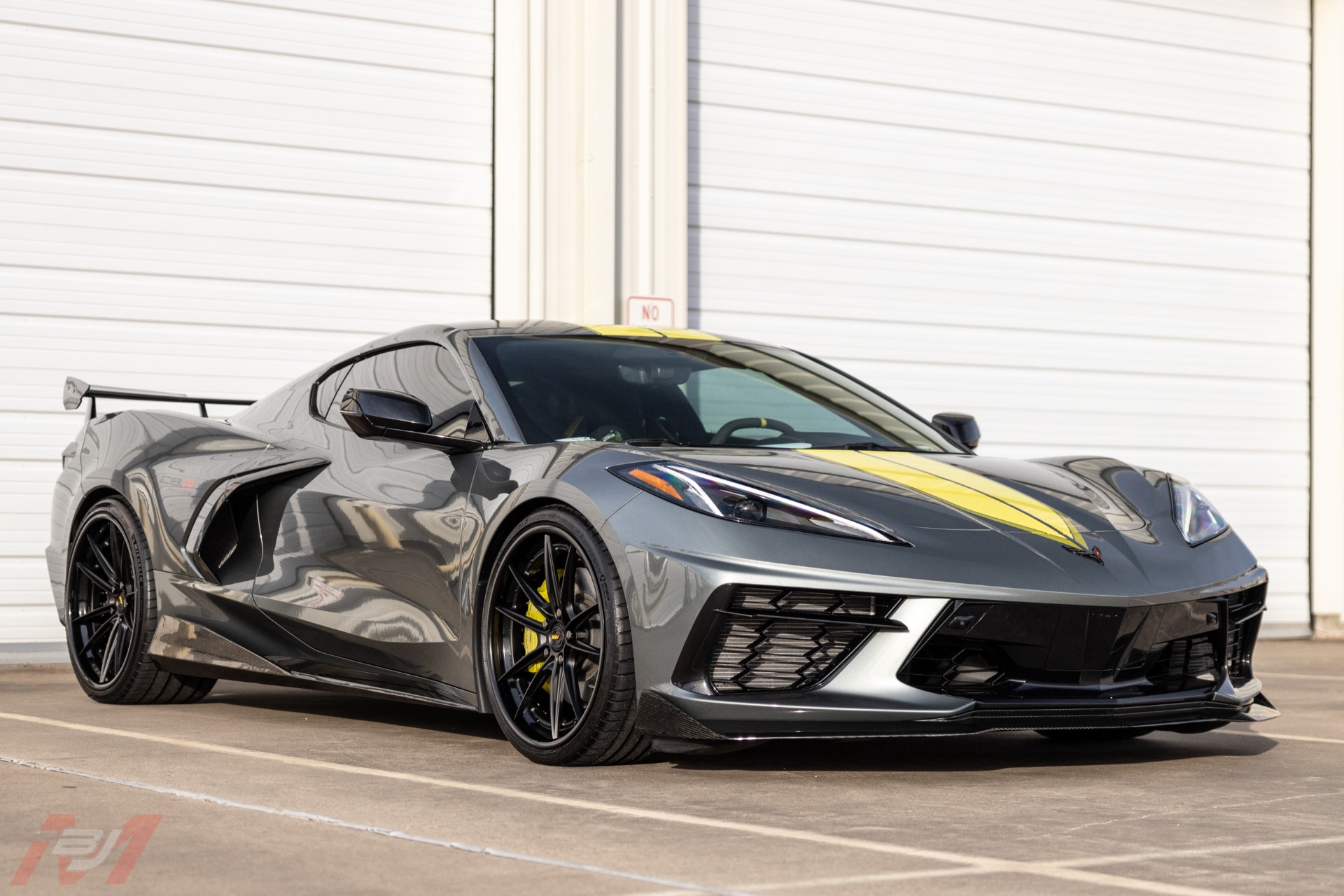 Used-2022-Chevrolet-Corvette-C8R-Edition