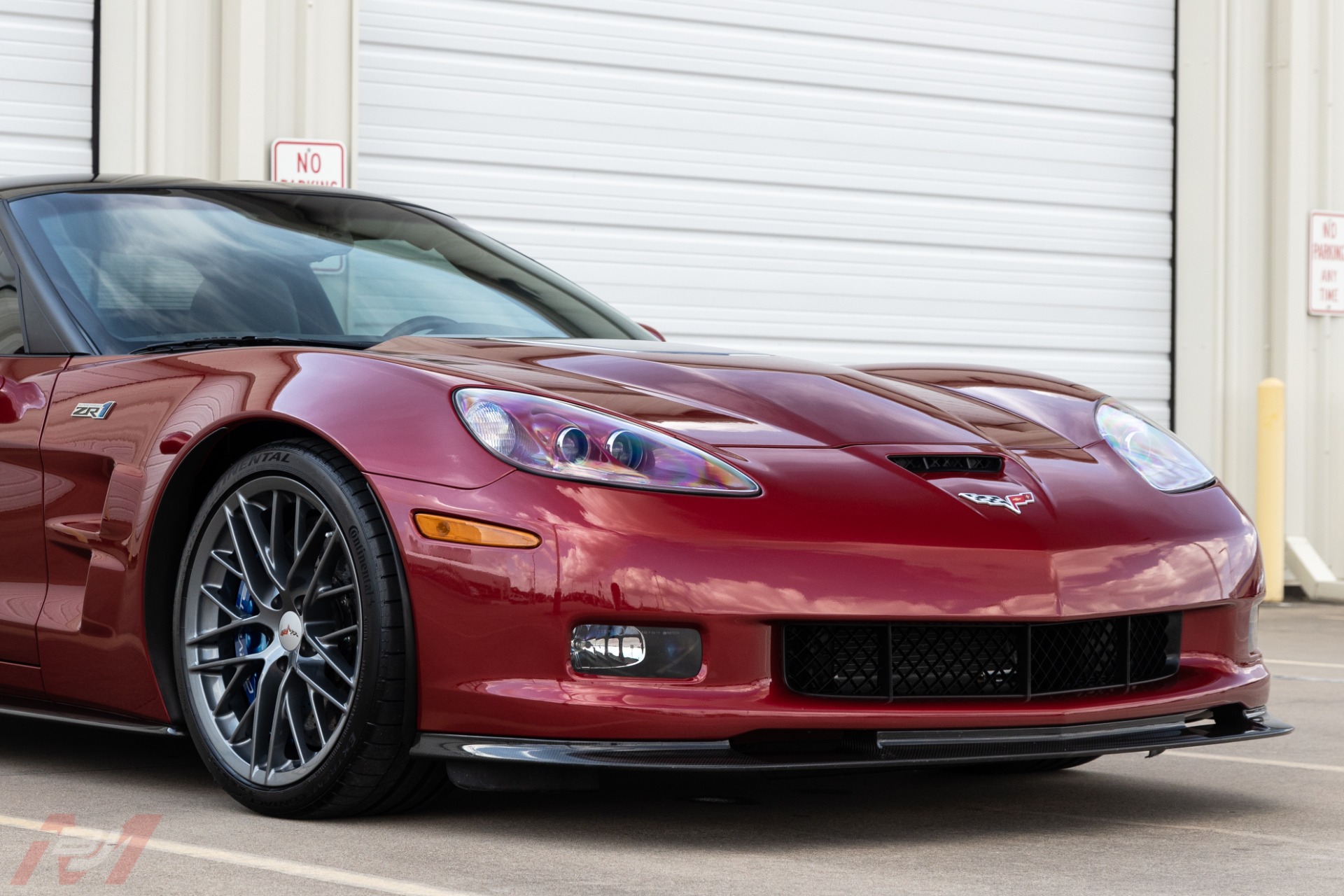 Used-2010-Chevrolet-Corvette-ZR1-3ZR