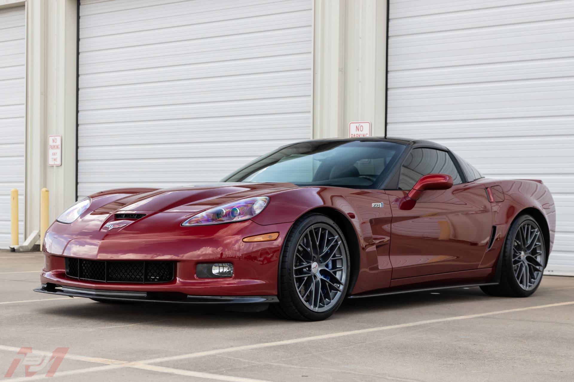 Used-2010-Chevrolet-Corvette-ZR1-3ZR