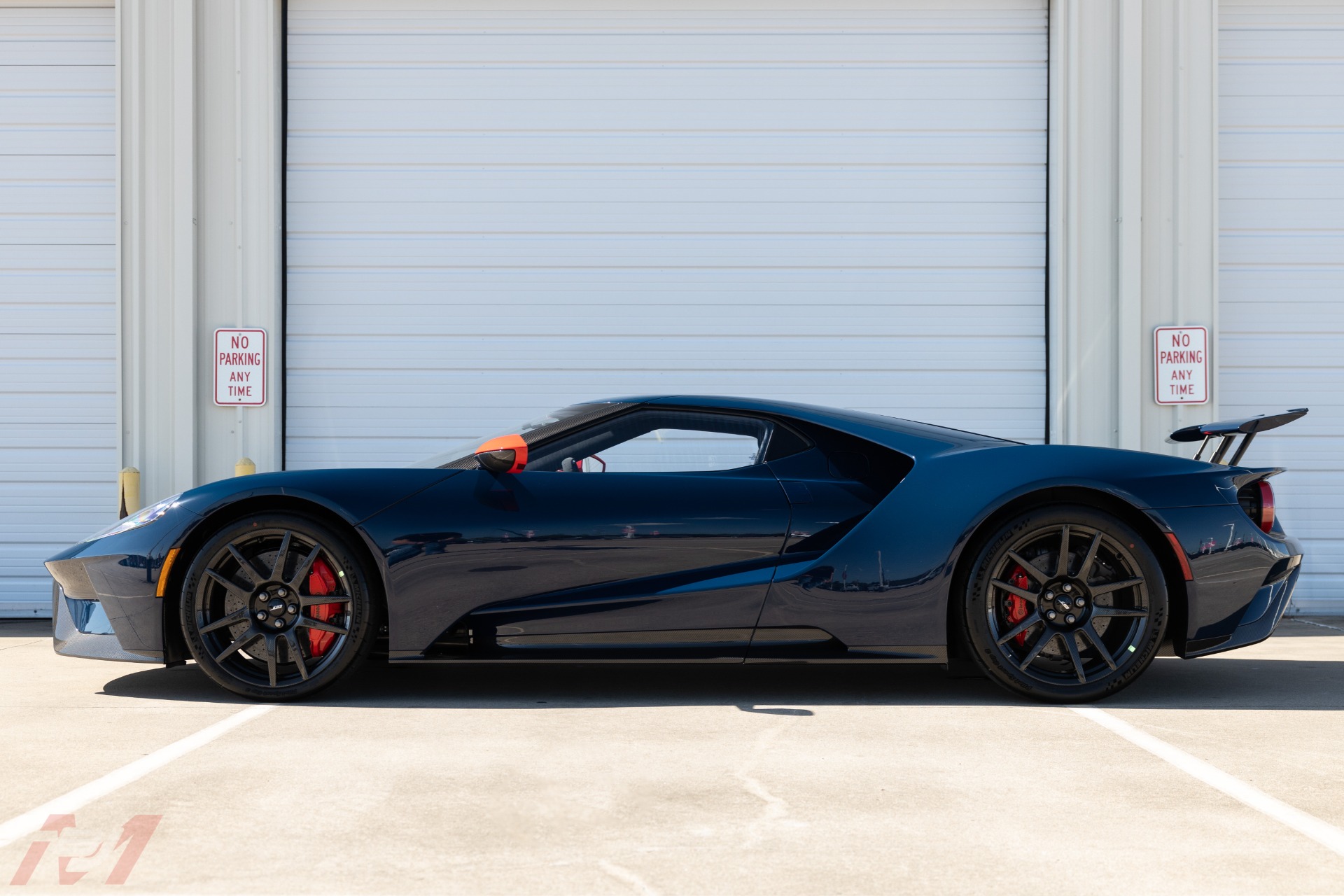 Used-2020-Ford-GT-Carbon-Series-with-Delivery-Miles