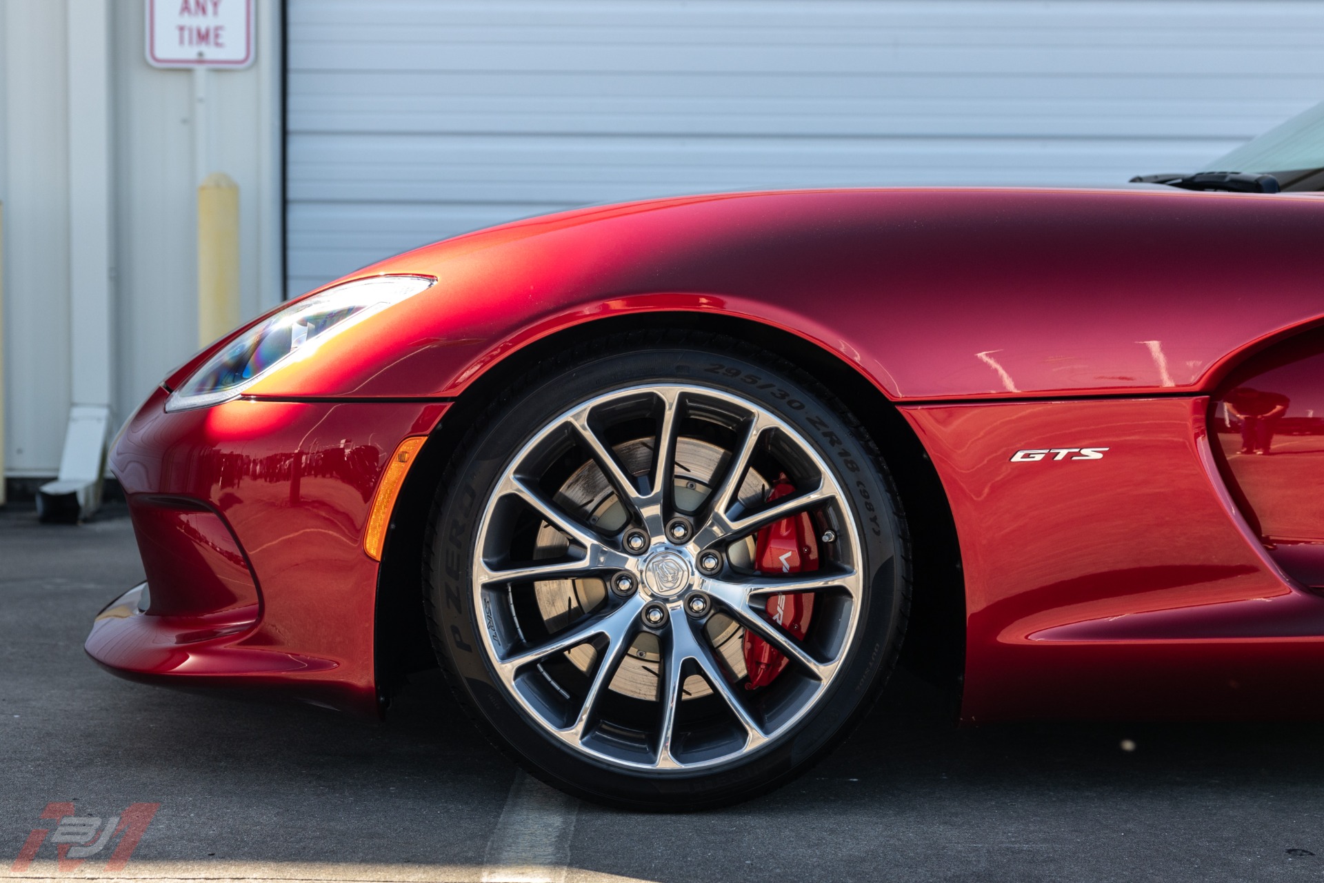 Used-2014-Dodge-Viper-GTS